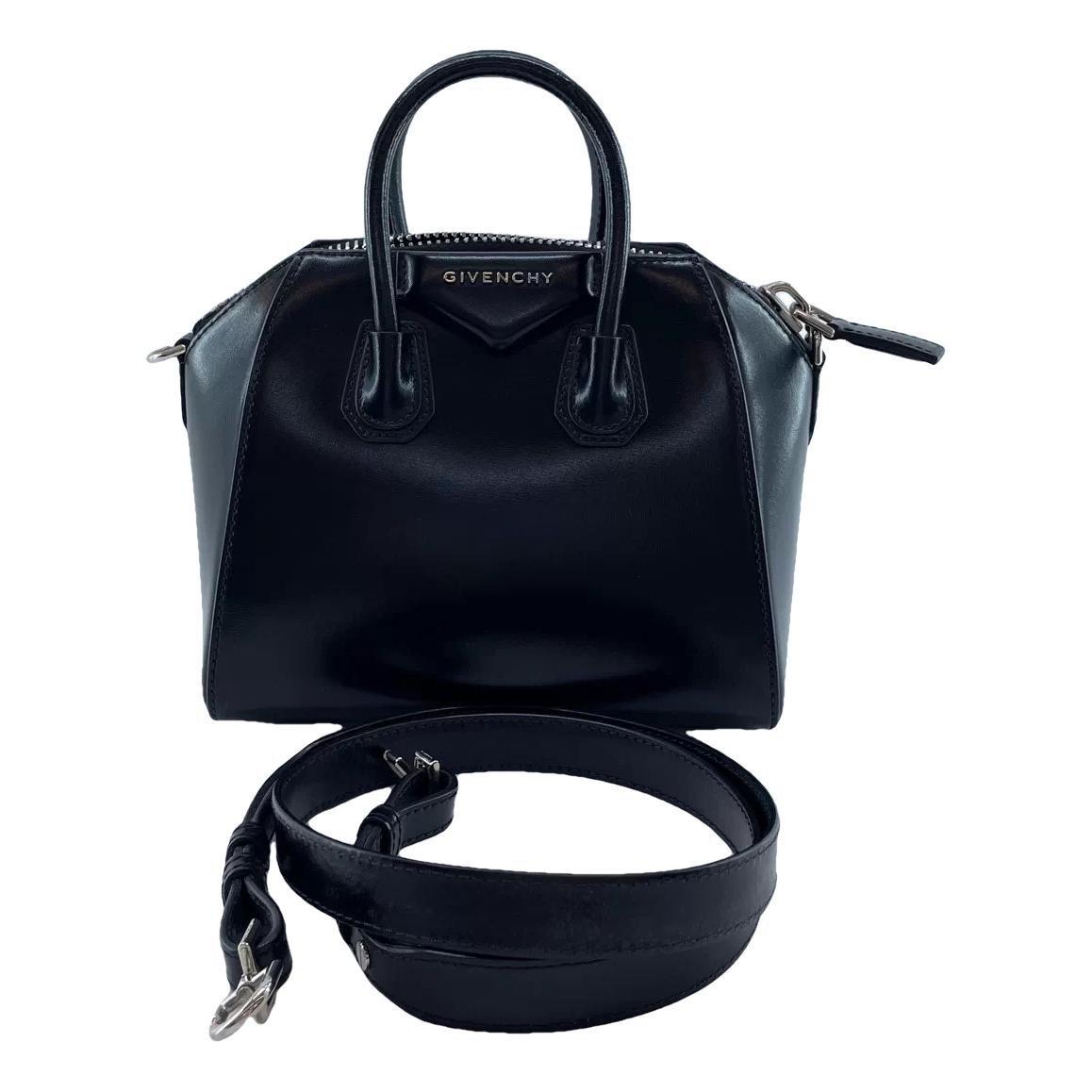 Antigona leather handbag