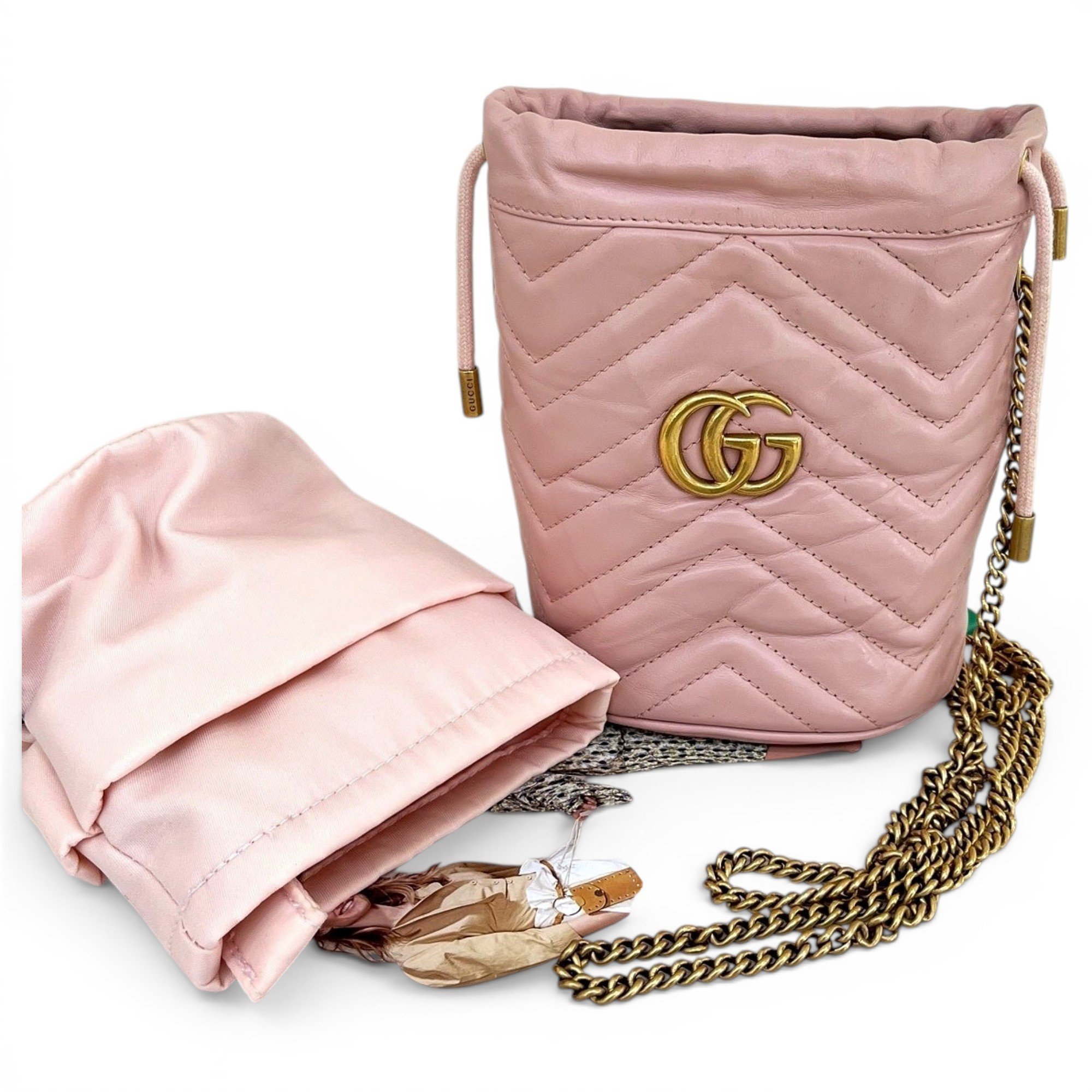 GG Marmont Chain Bucket leather bag