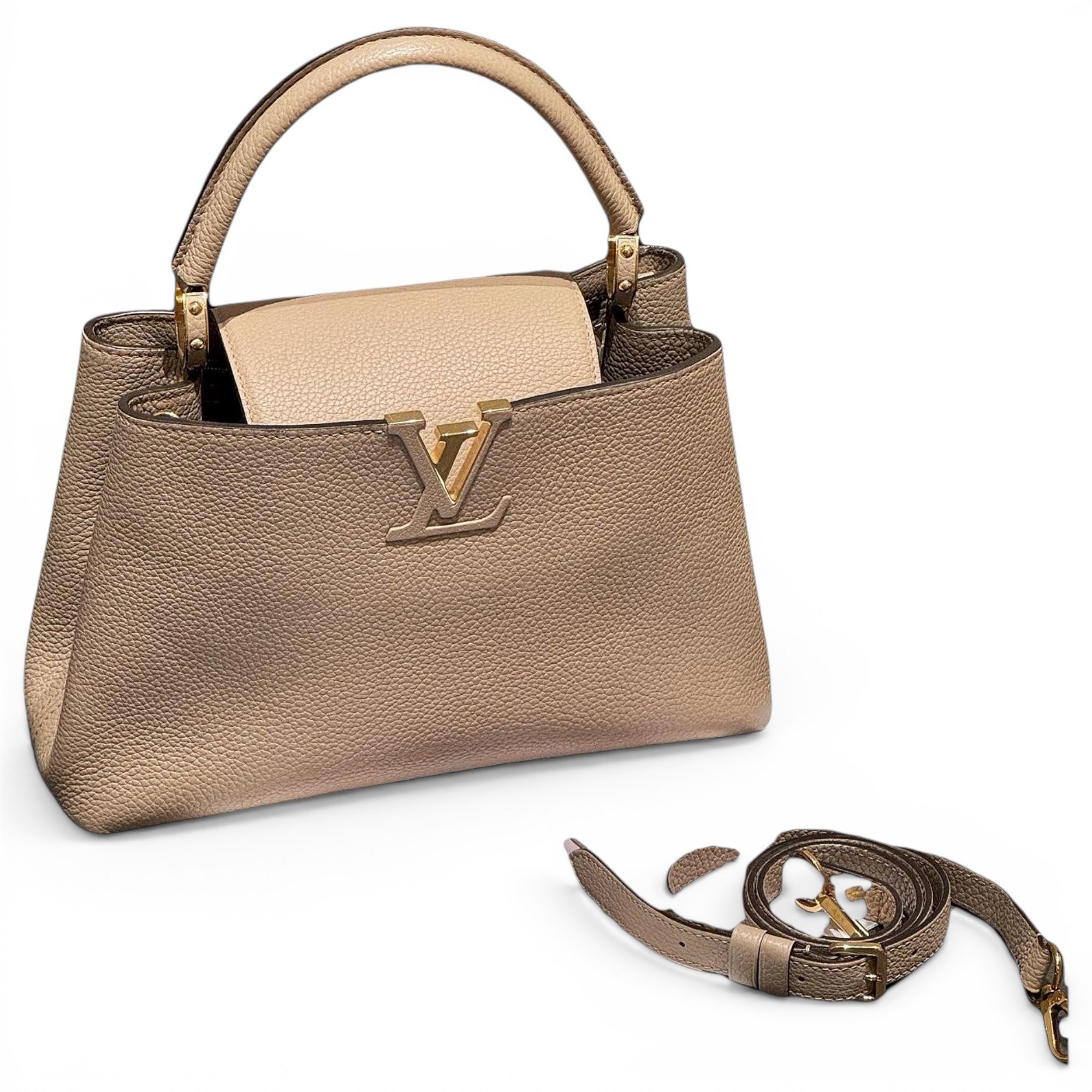 Capucines leather handbag