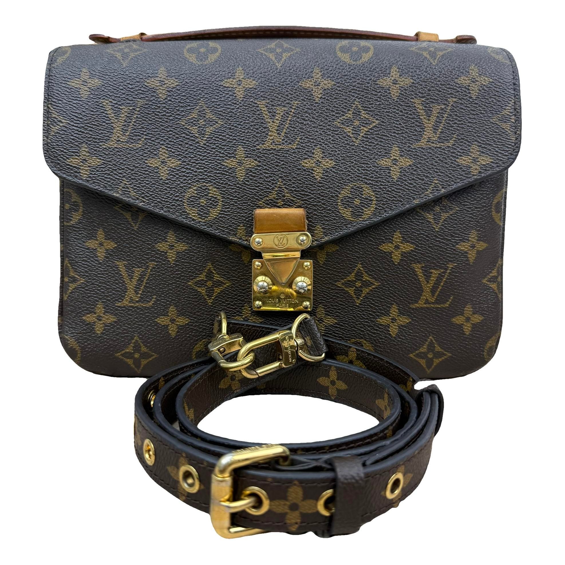 Metis leather handbag