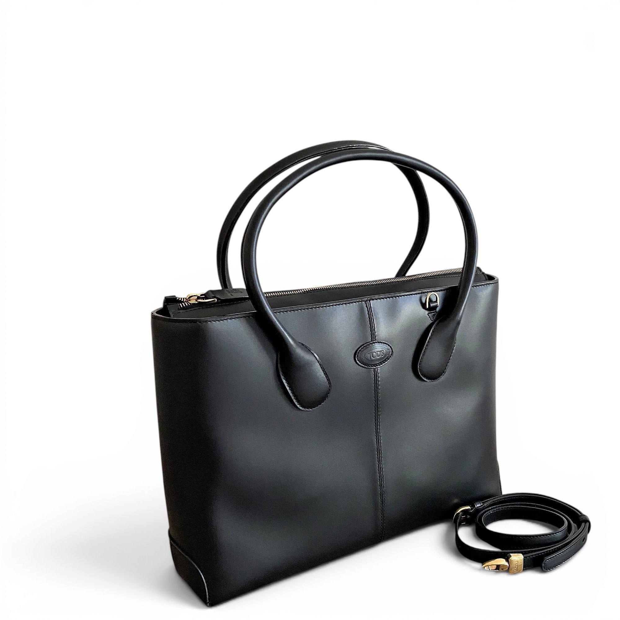 Leather tote