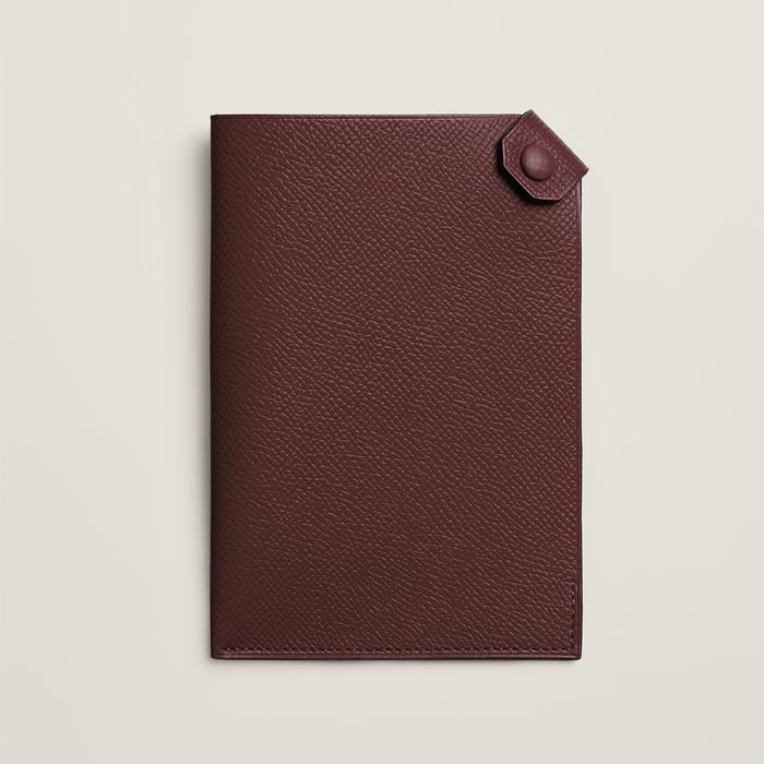 Rouge Sellier Tarmac Passport Holder