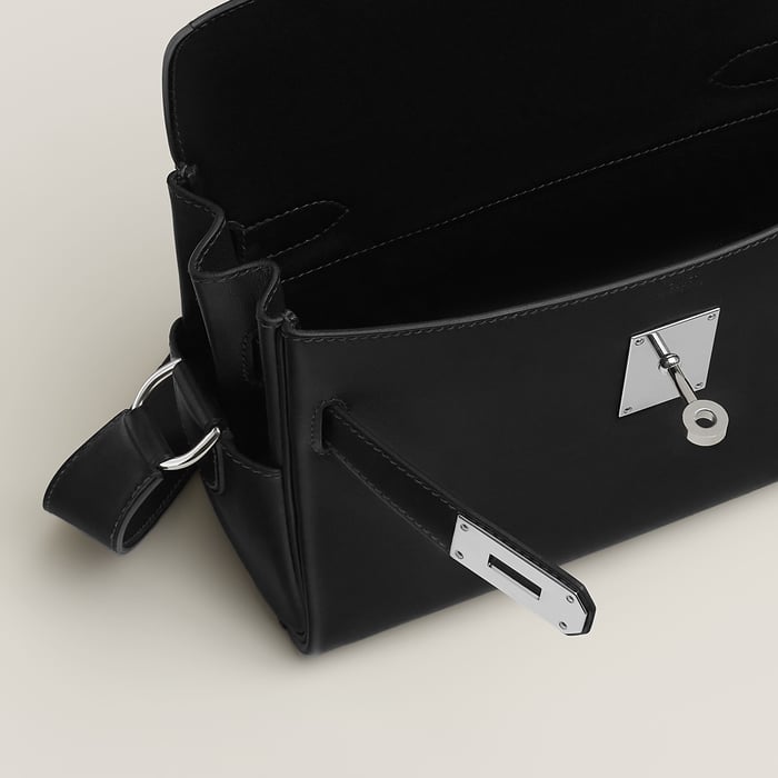 Noir Kelly Messenger Bag