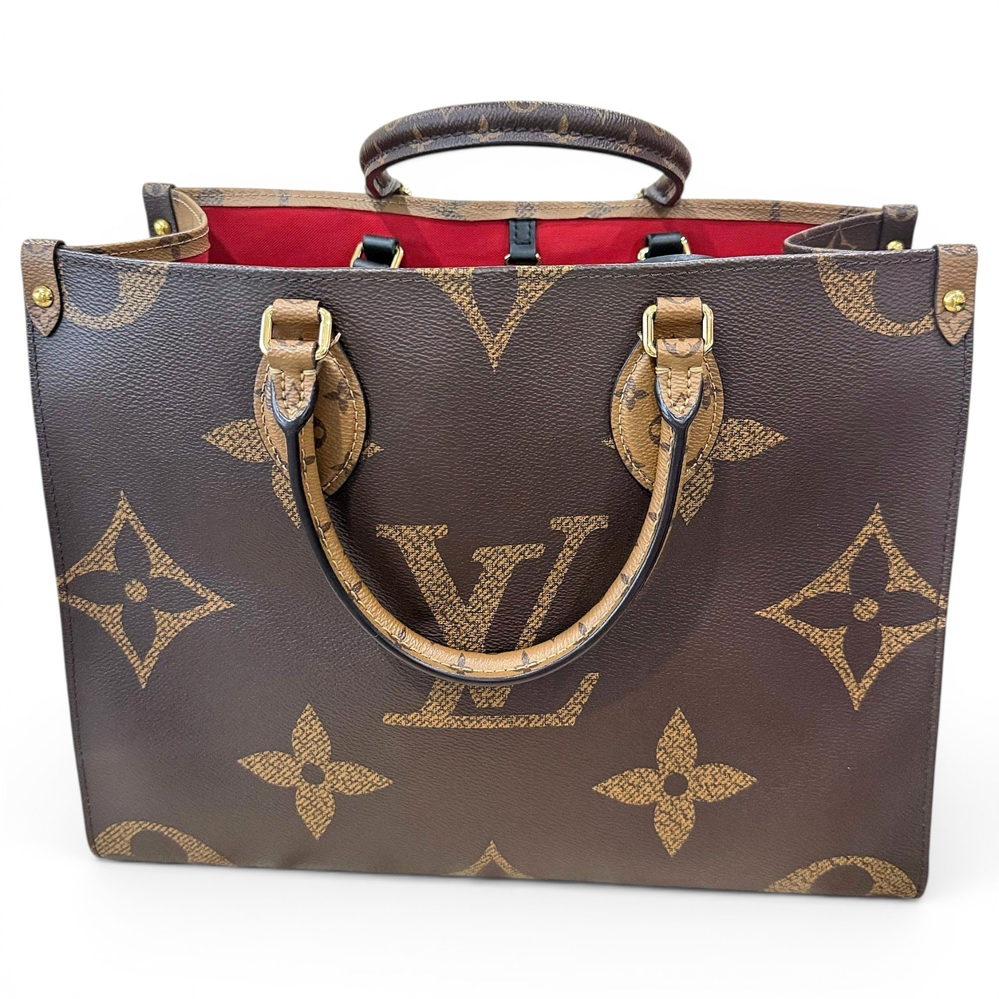 Onthego leather handbag