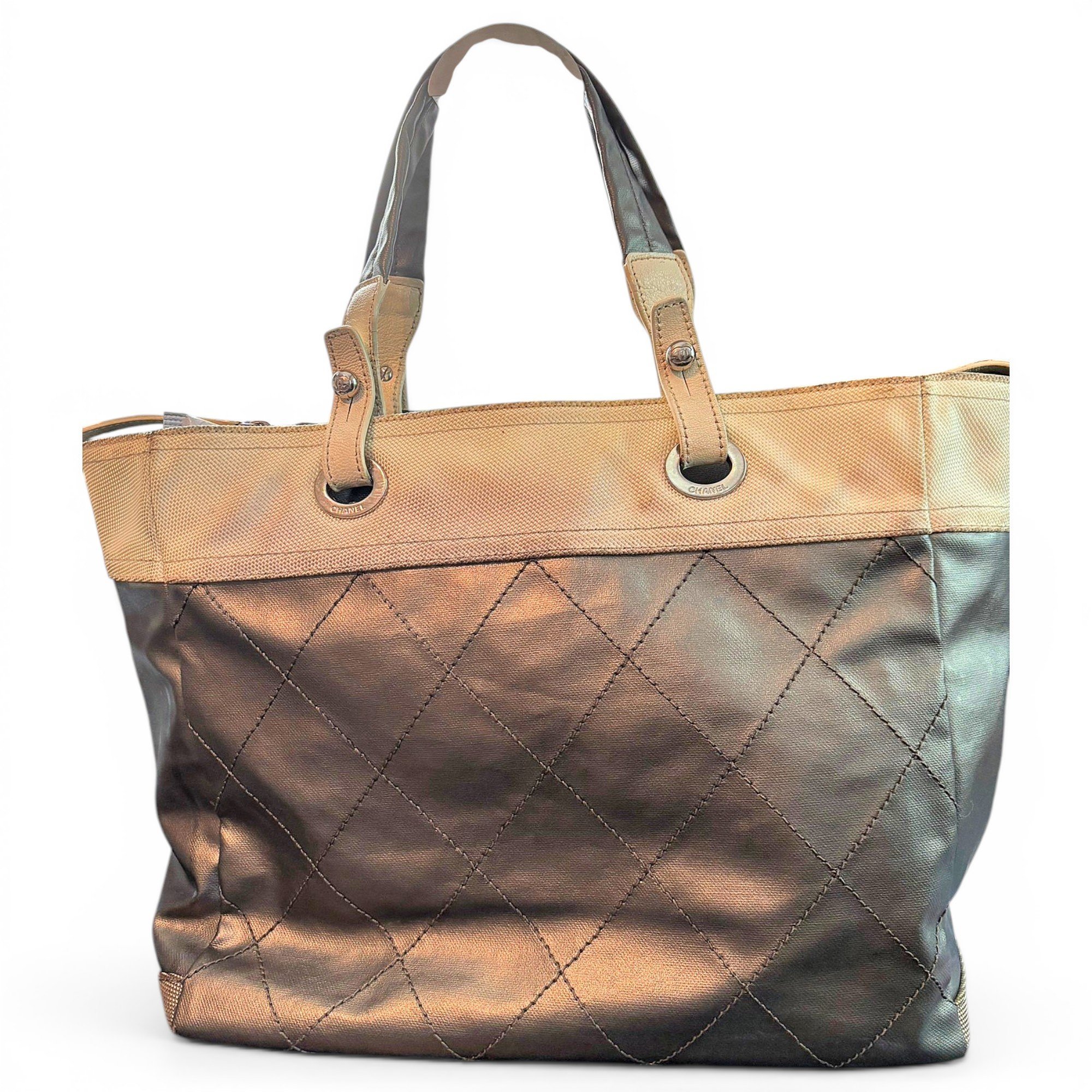 Vinyl travel bag