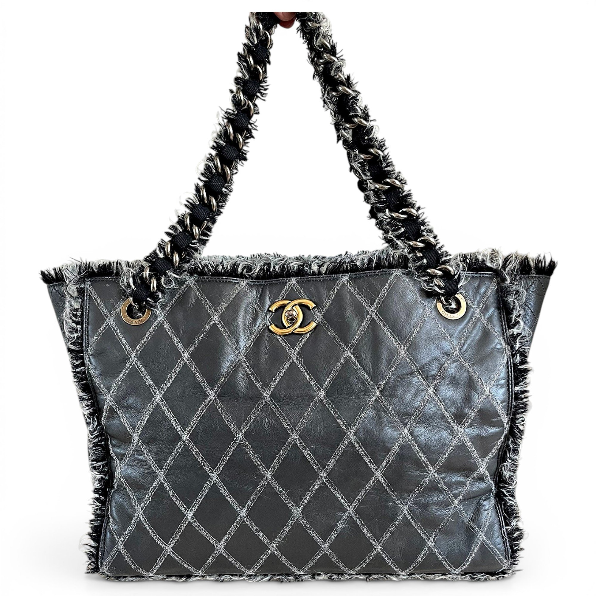 Classic CC Shopping leather tote