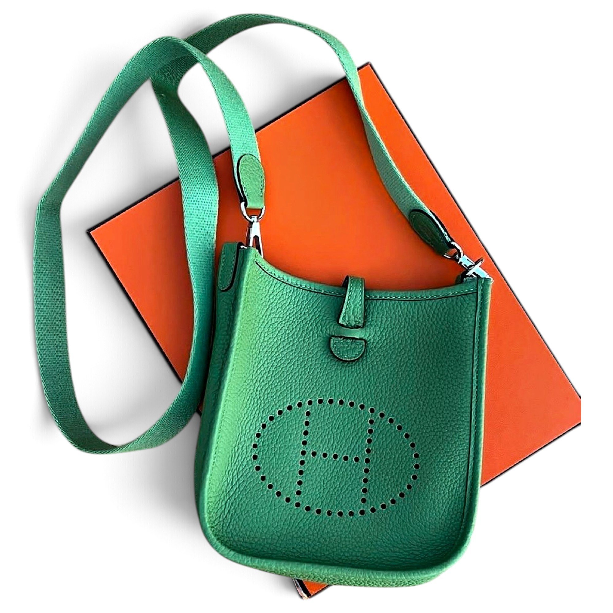 Evelyne leather crossbody bag