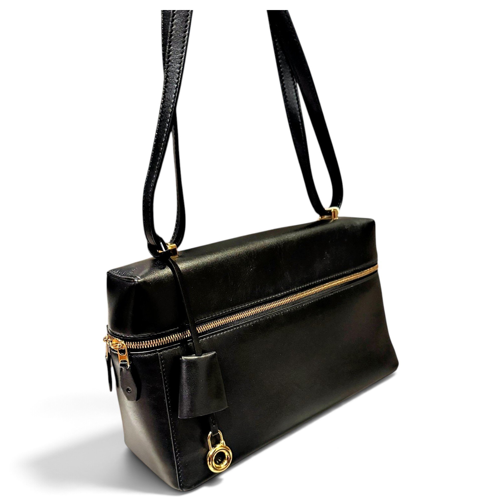 Extra Pocket leather handbag