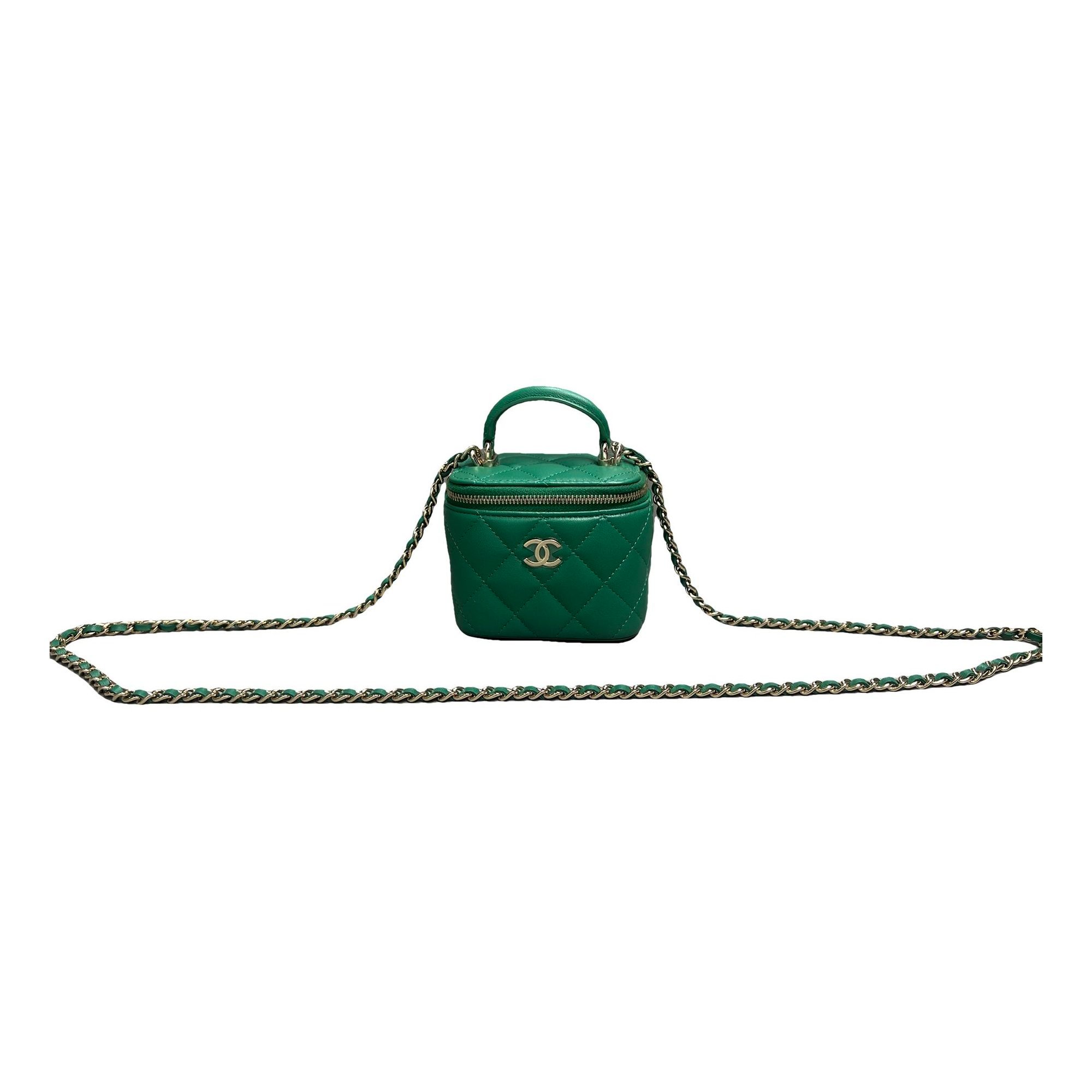 Trendy CC Vanity leather handbag