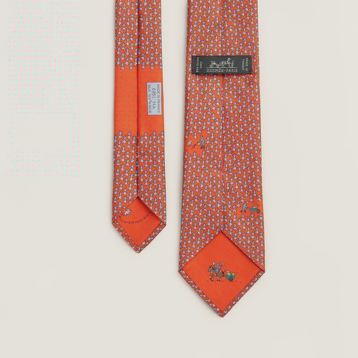Bunny Dream tie