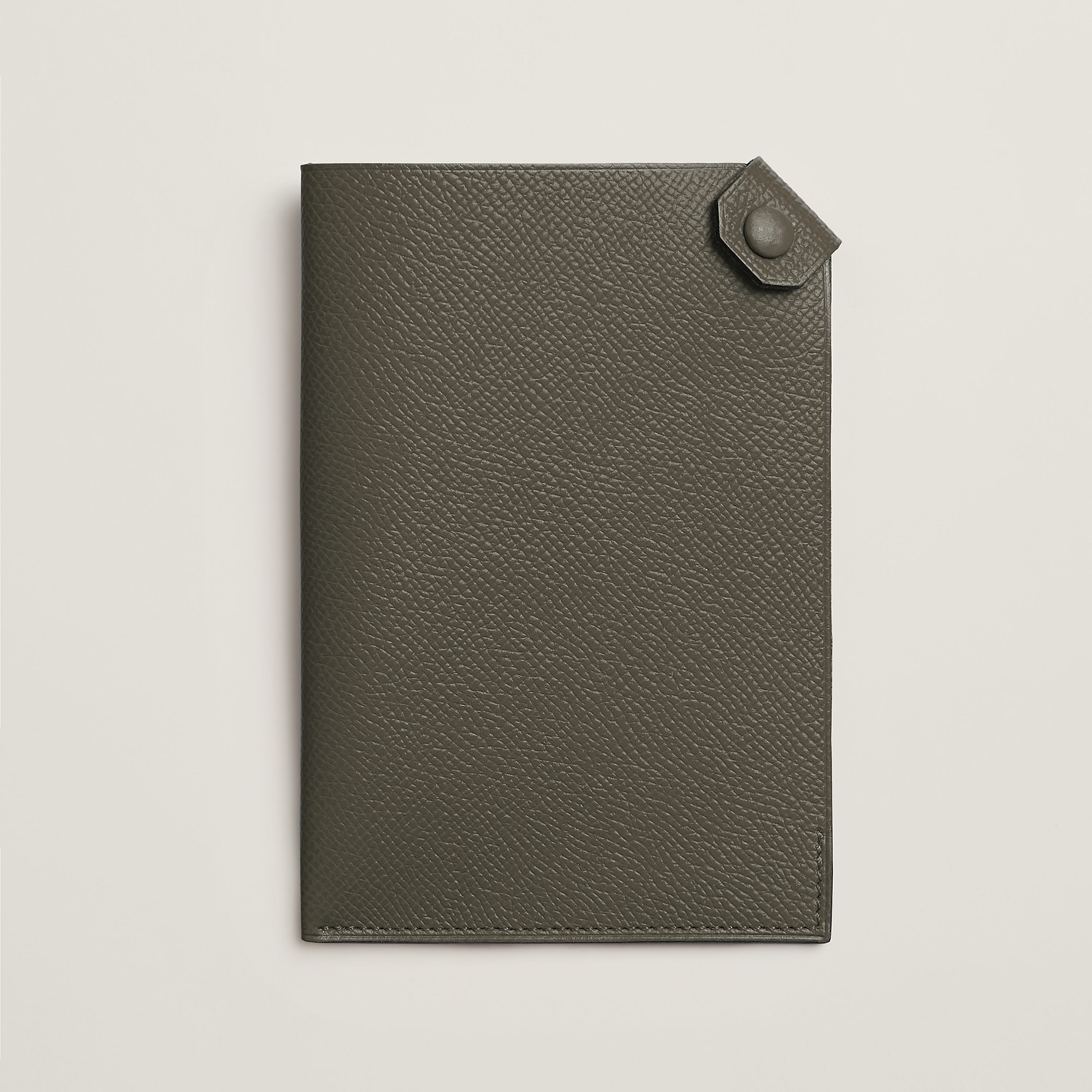 Tarmac passport holder