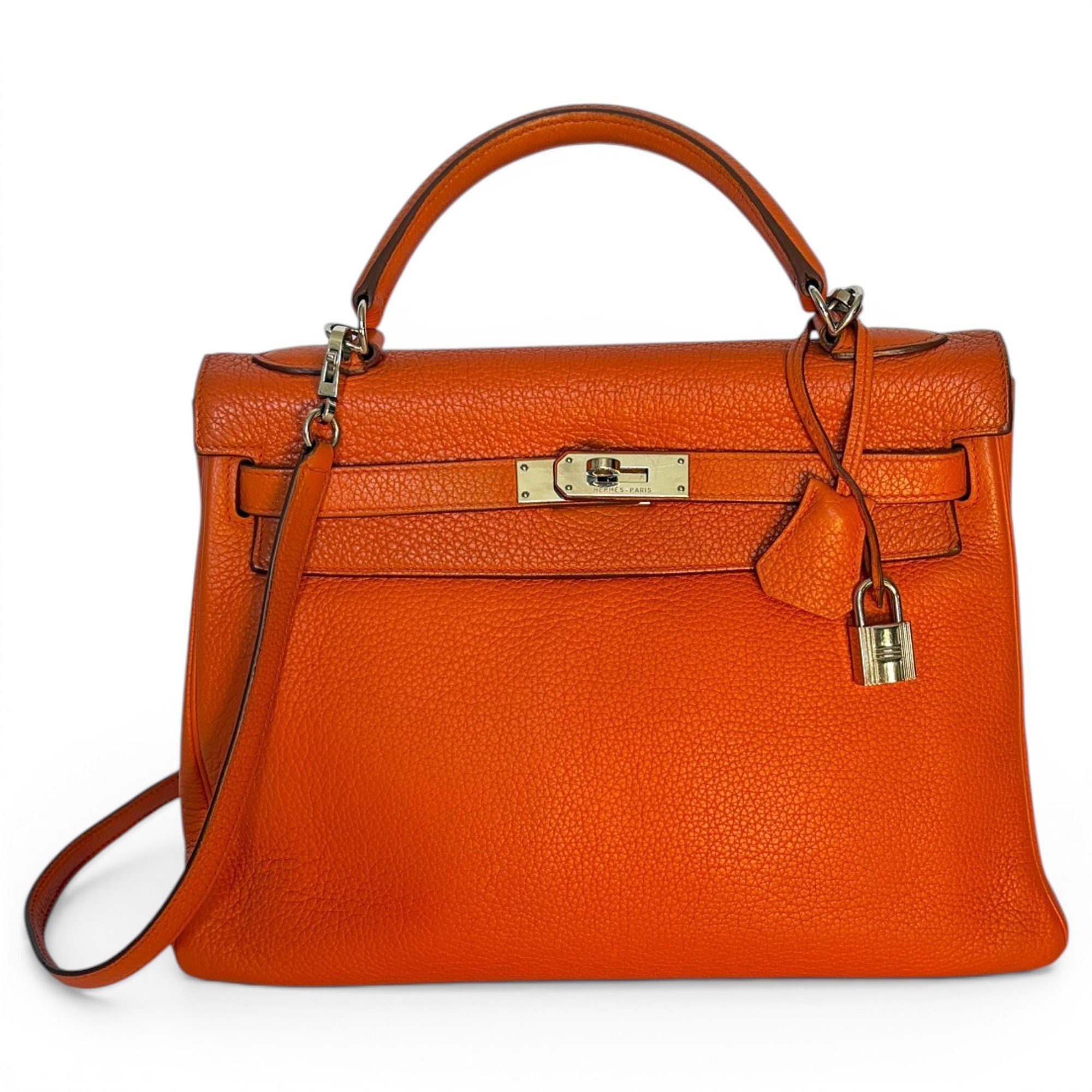 Kelly 32 leather handbag