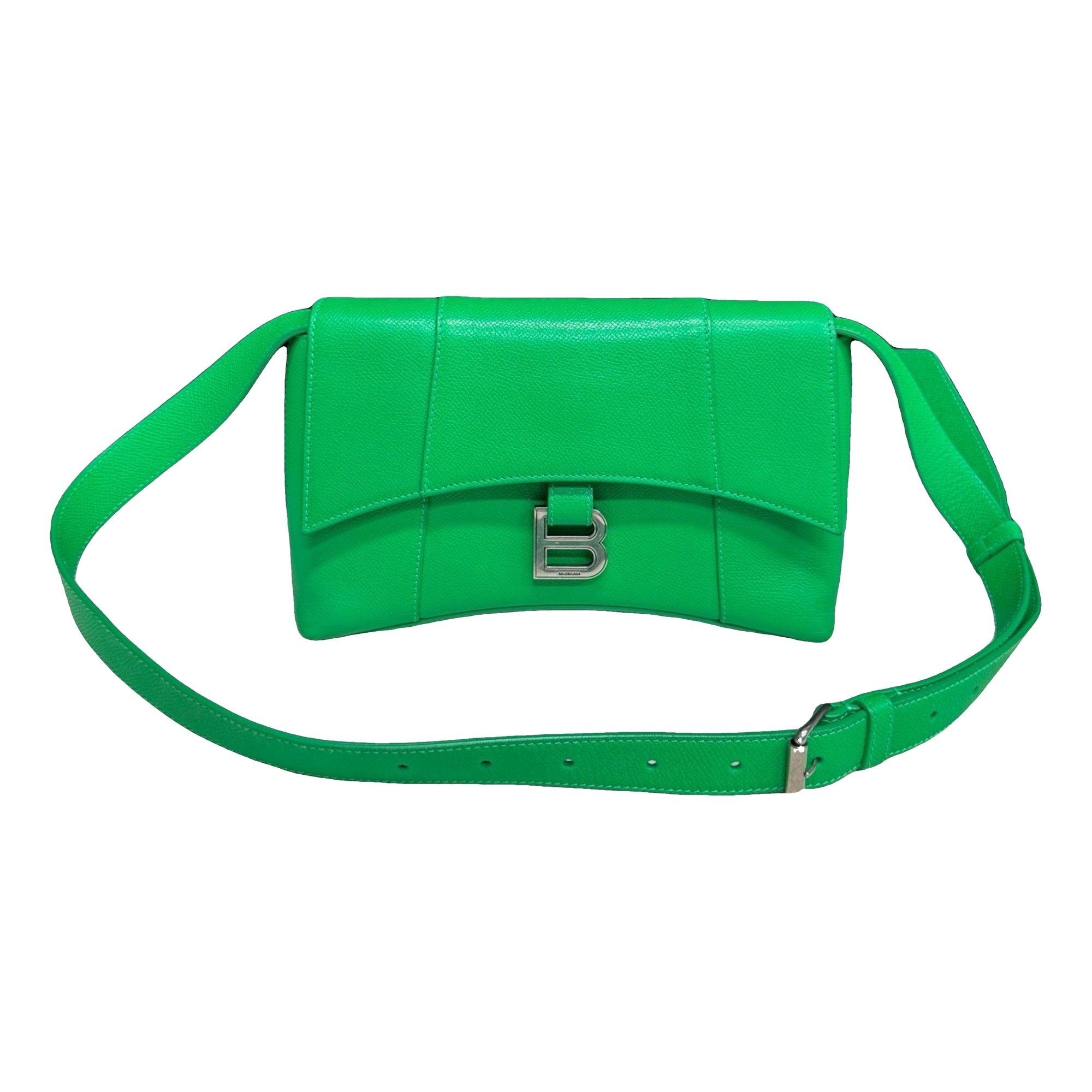 B leather bag