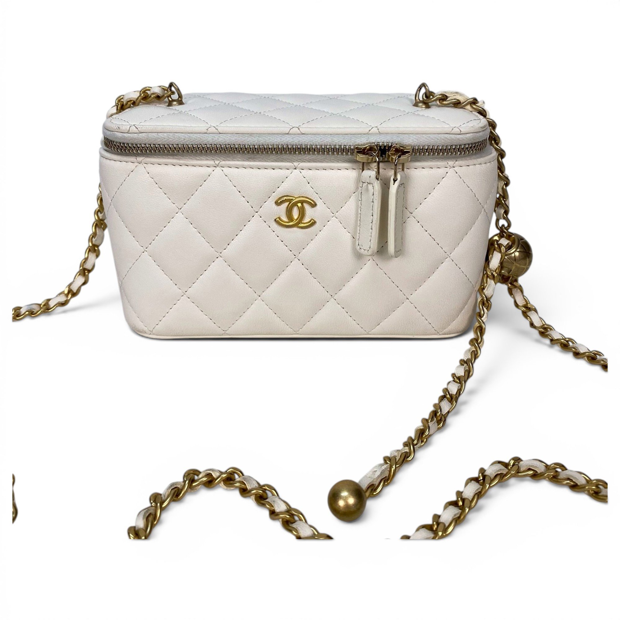 Trendy CC Vanity leather handbag