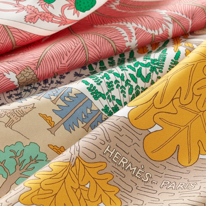 Dans Les Bras De Selene Scarf 90