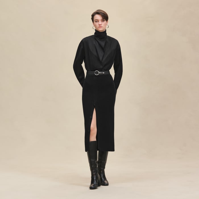 Noir 버튼 장식 미디 슬릿 스커트