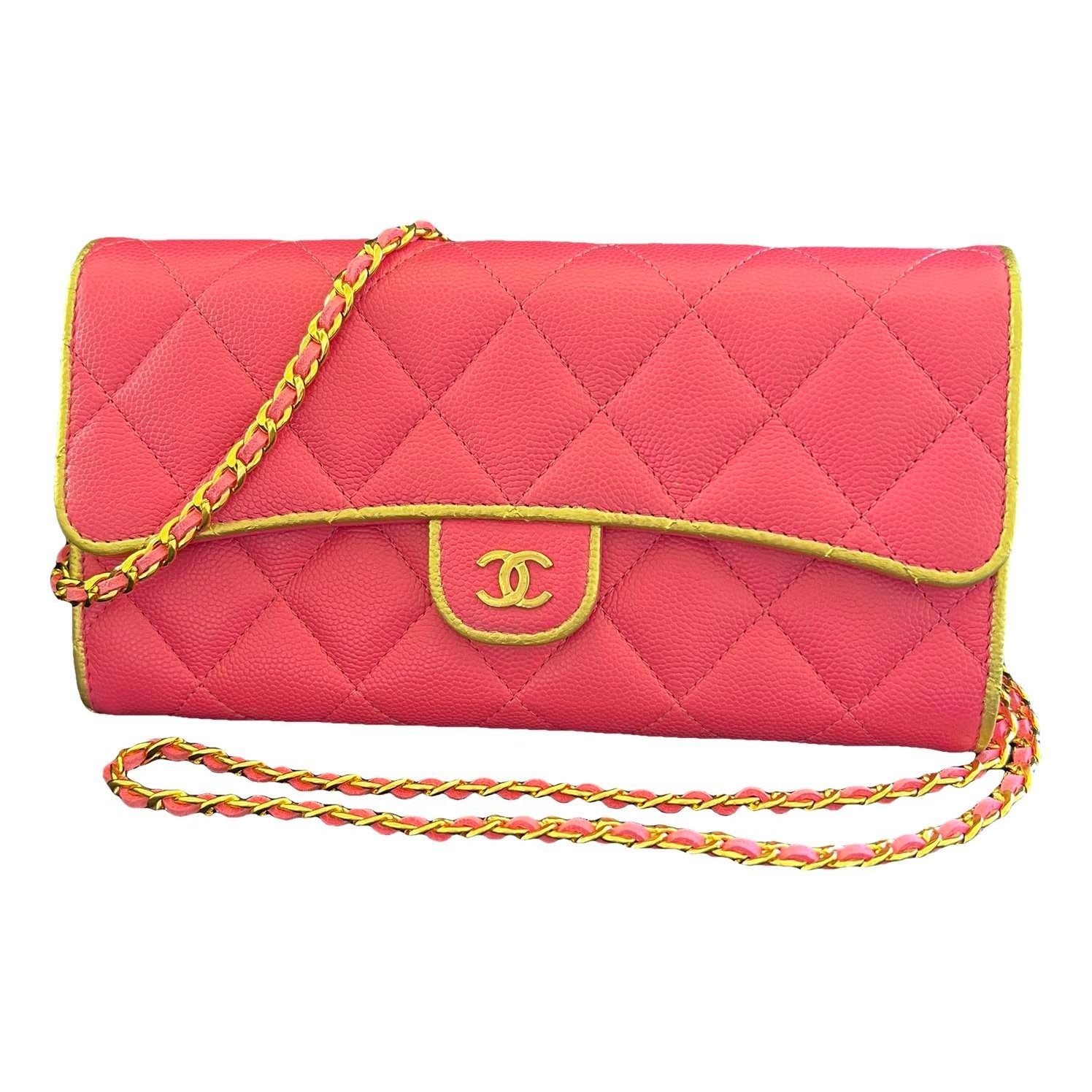 Timeless/Classique leather crossbody bag