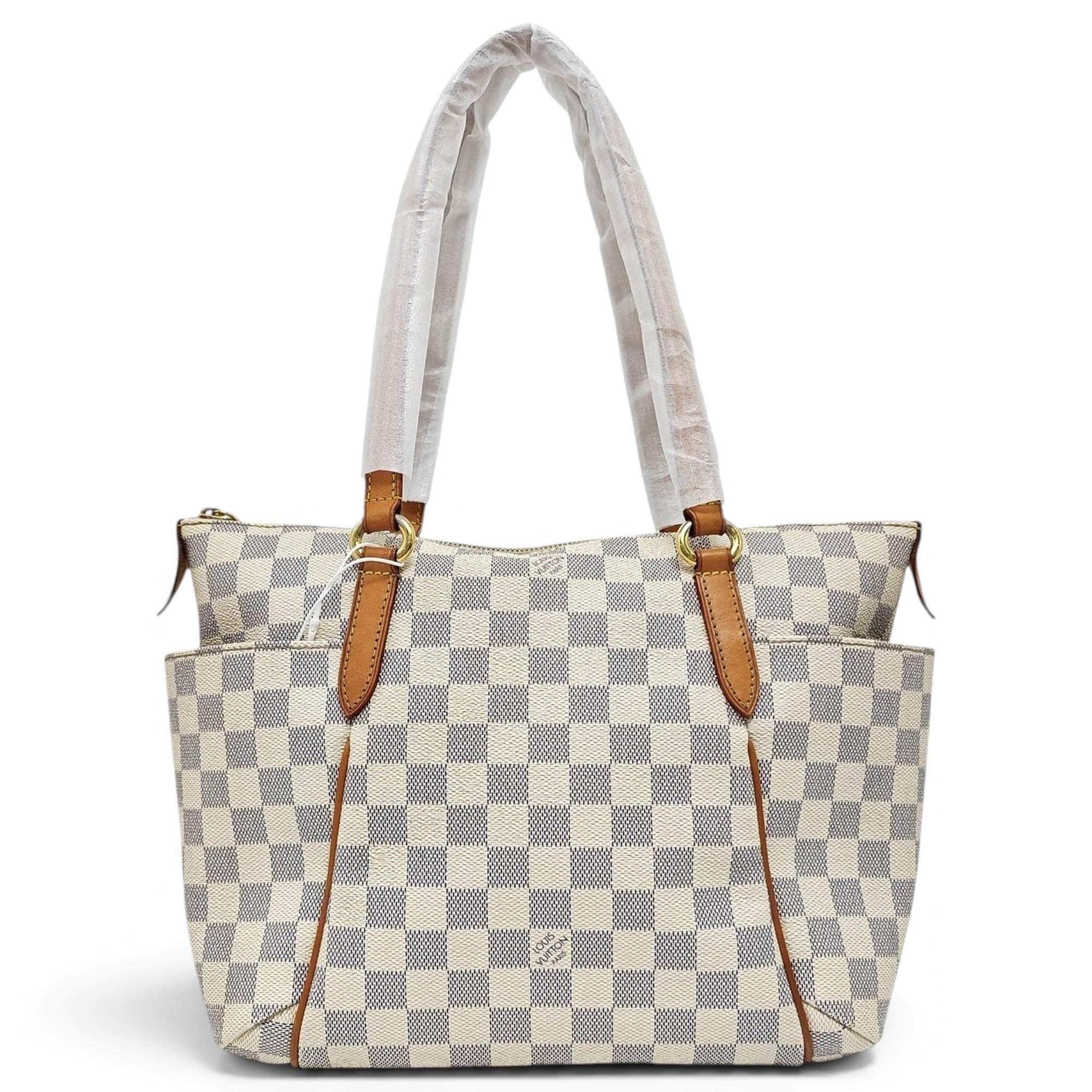 Totally leather handbag