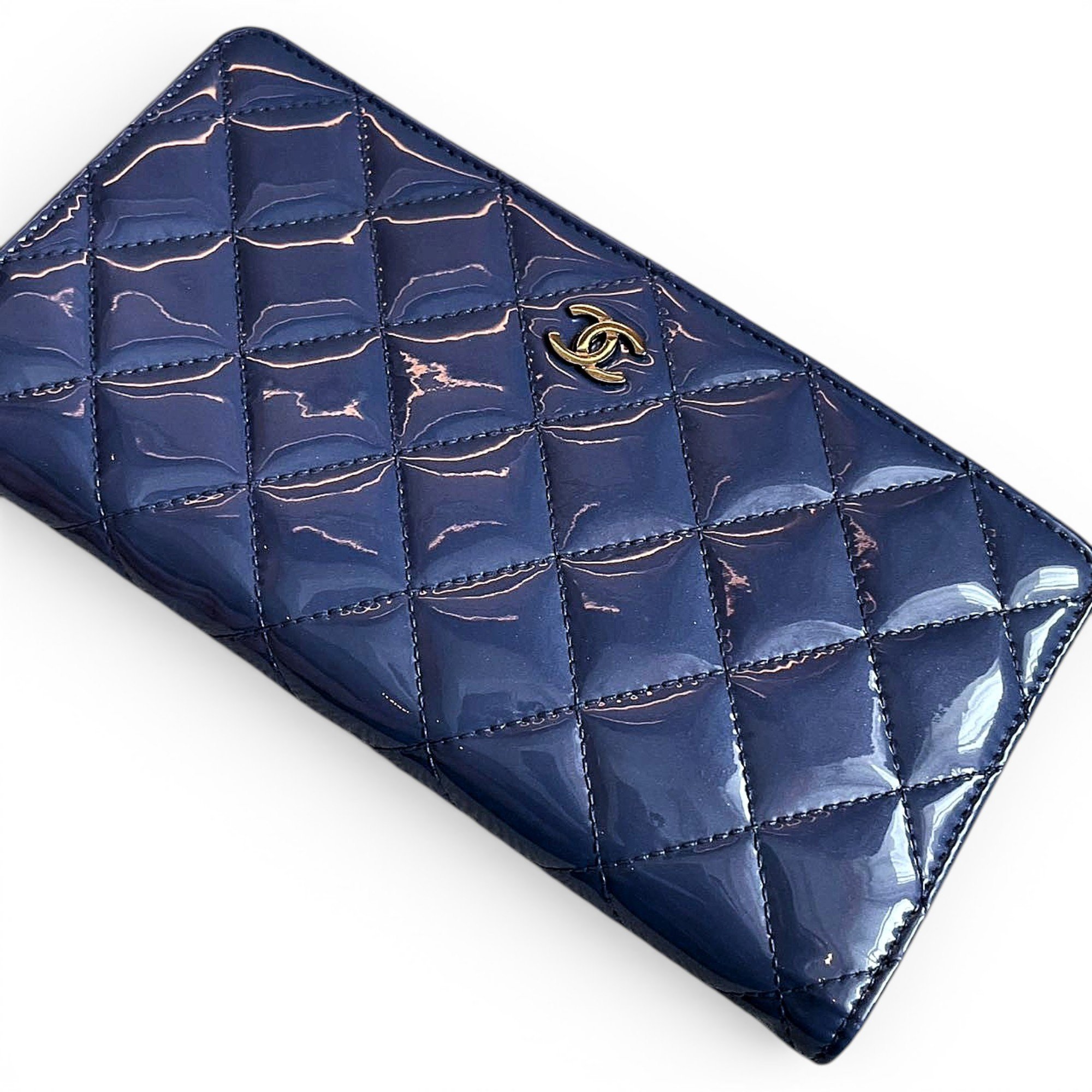 Patent leather clutch bag