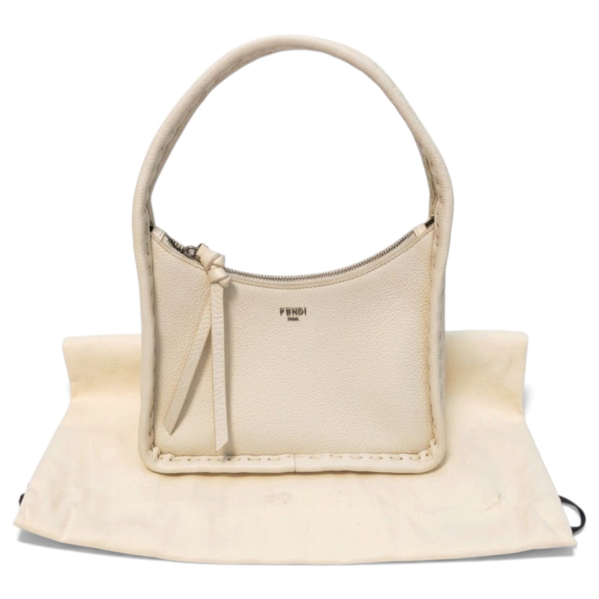 Baguette leather handbag