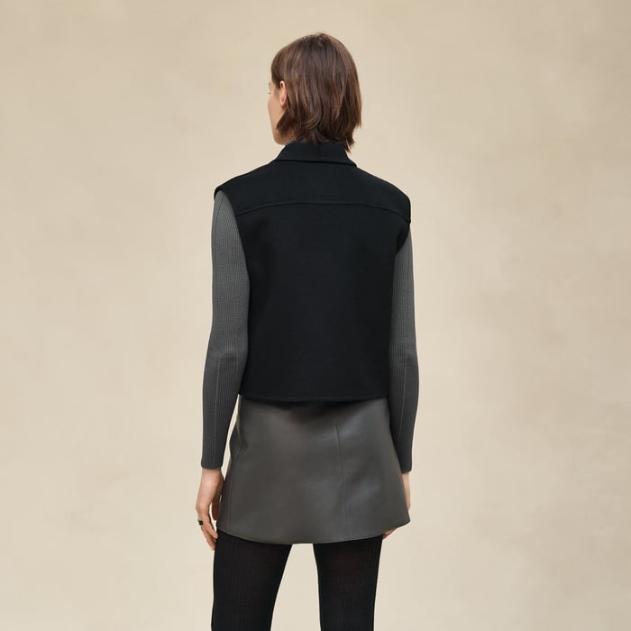 Noir Cashmere Sleeveless Short Vest