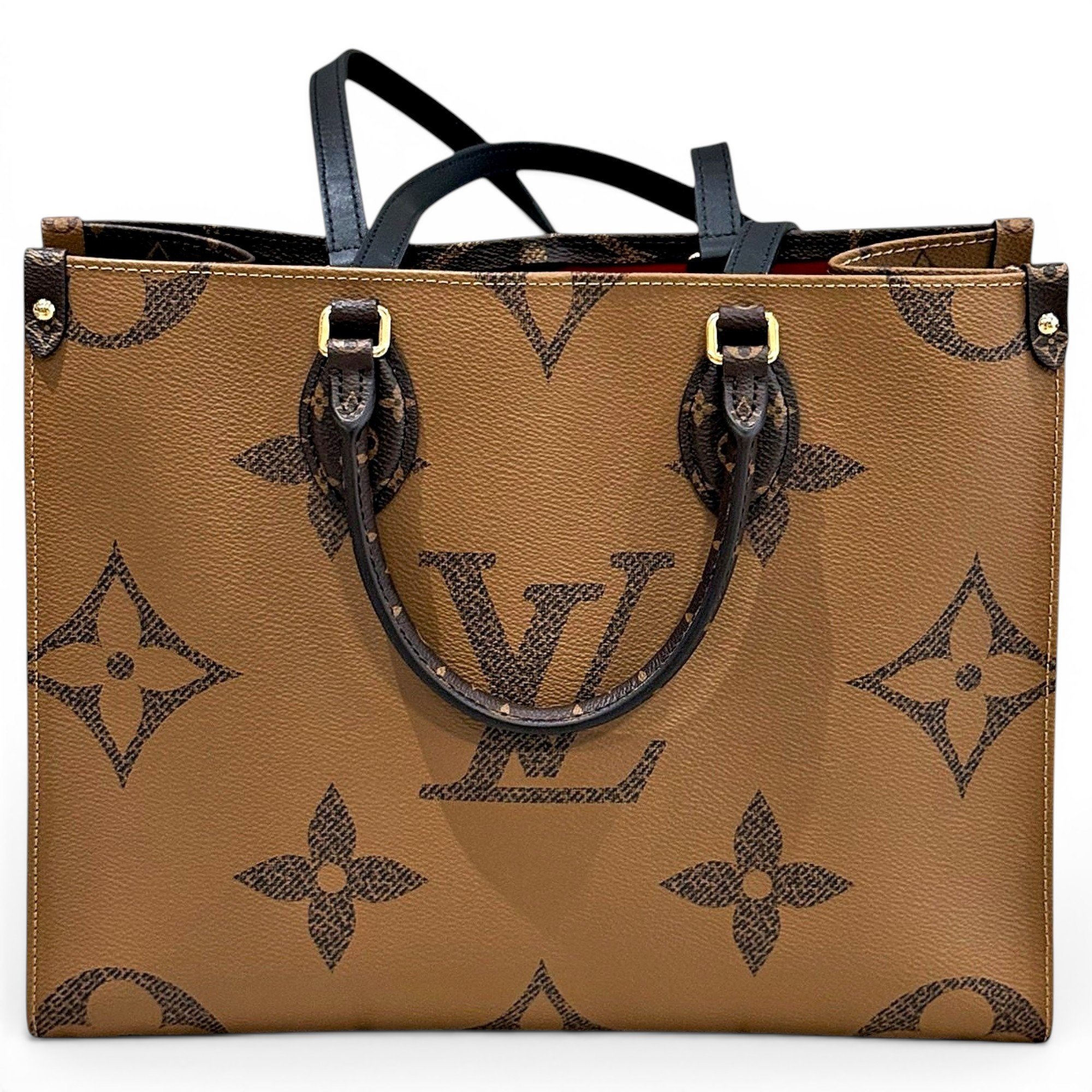 Onthego leather handbag