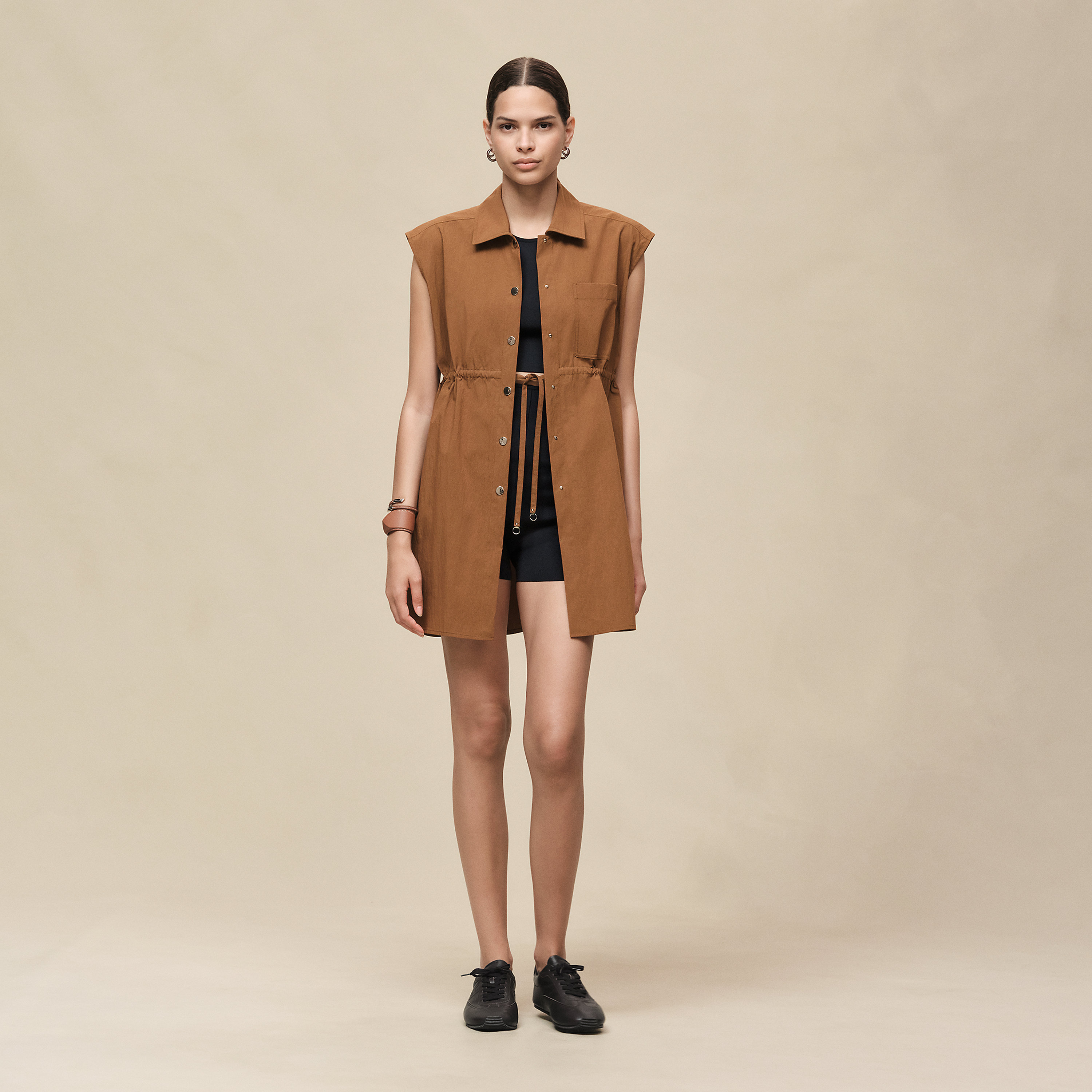 Chemise coulissée sans manches