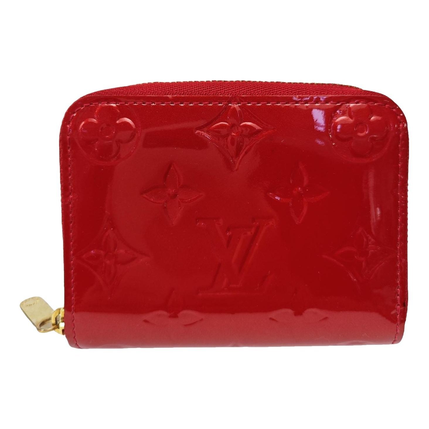 Patent leather handbag