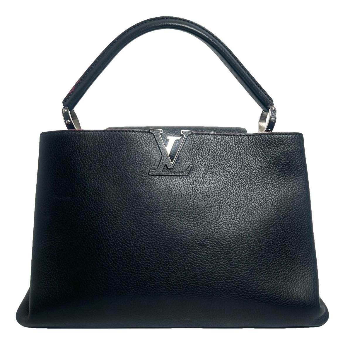 Capucines leather handbag