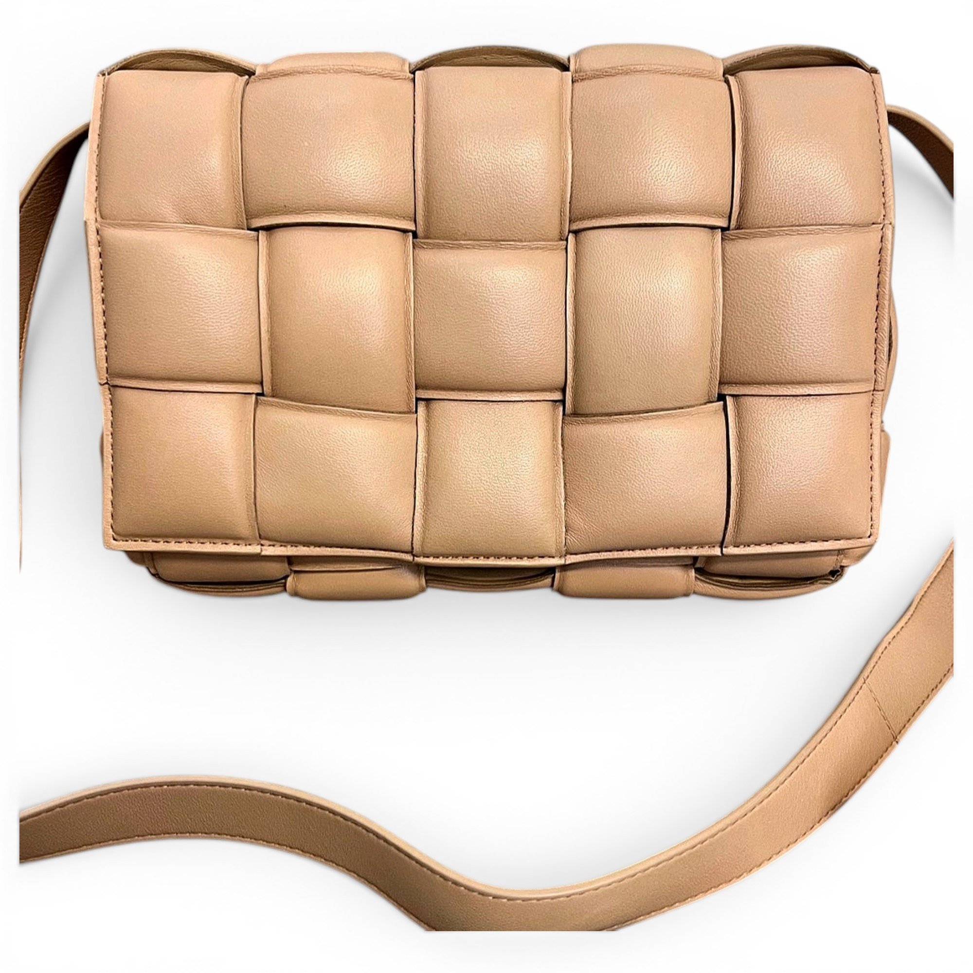 Cassette Padded leather handbag