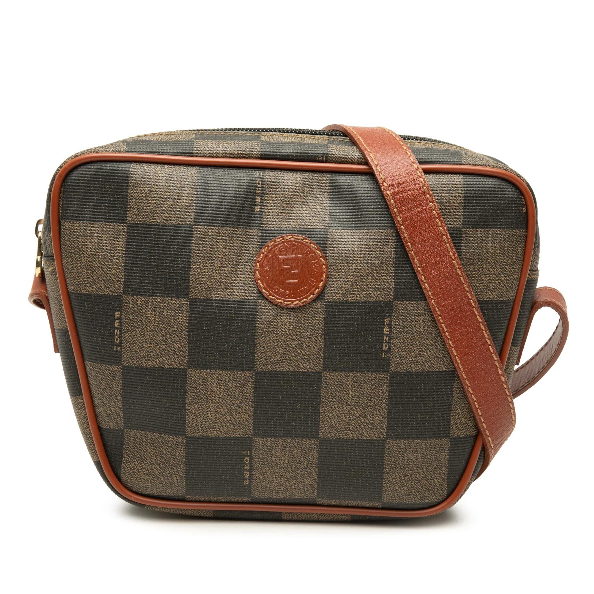 Pocket leather crossbody bag