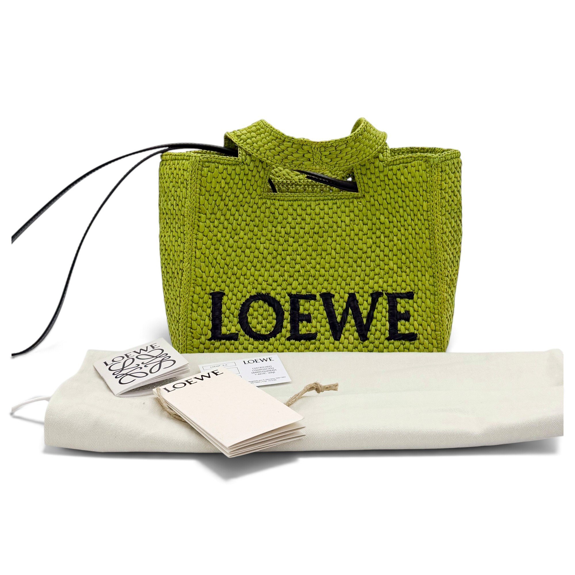 Font crossbody bag