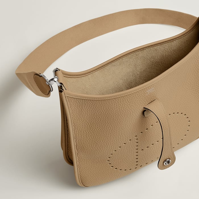 Poussière Evelyne III 29 Bag