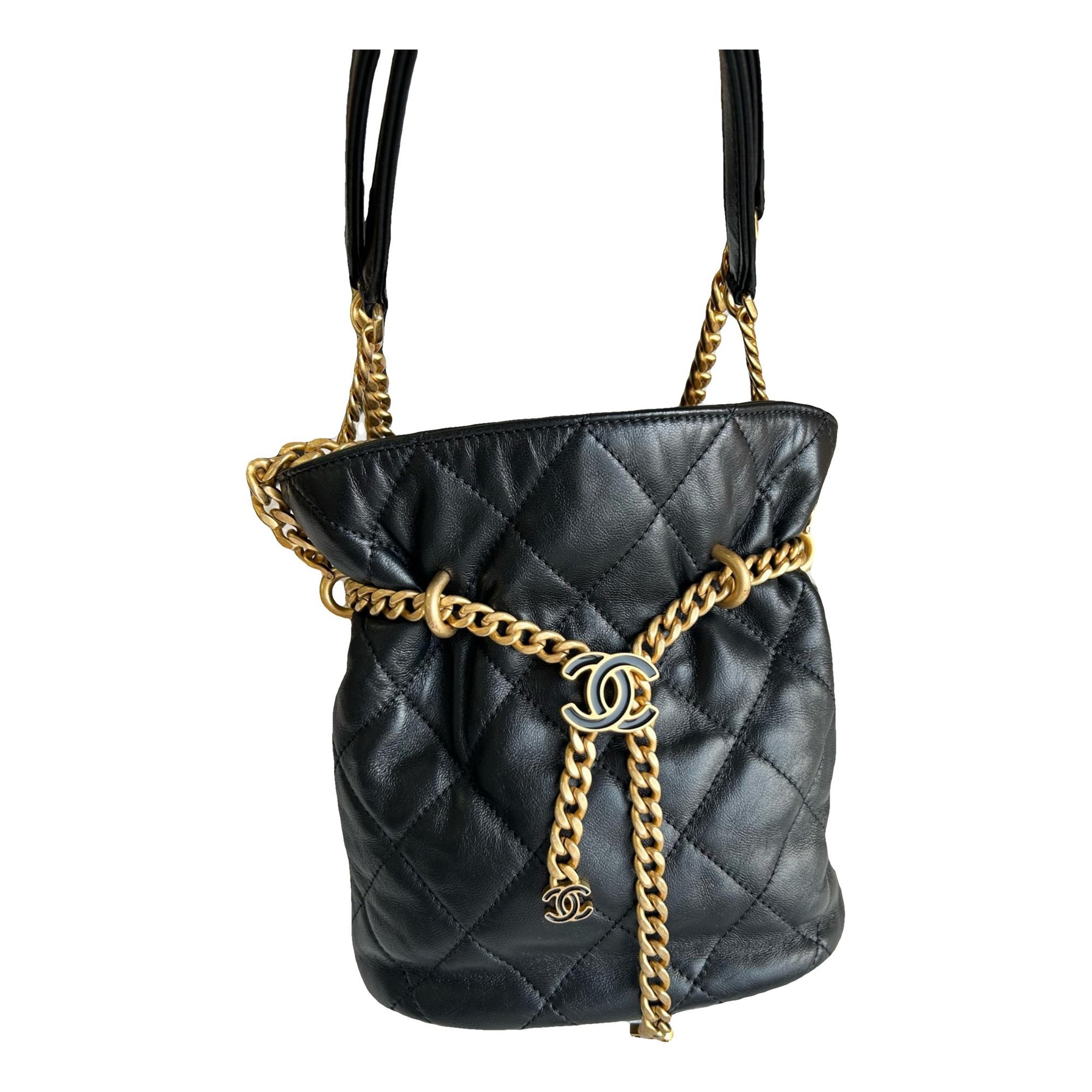 Leather handbag