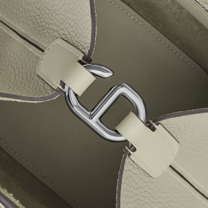 Sauge Hermès In-the-loop 18 Bag