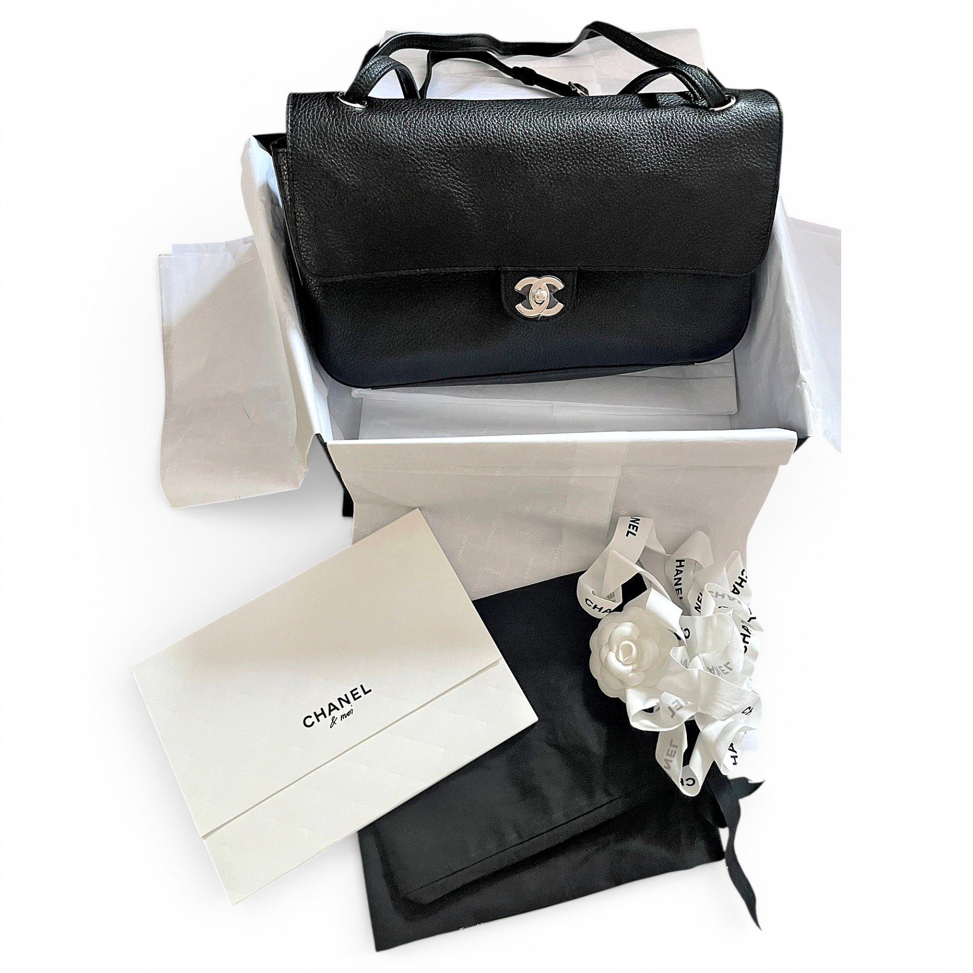 Leather handbag