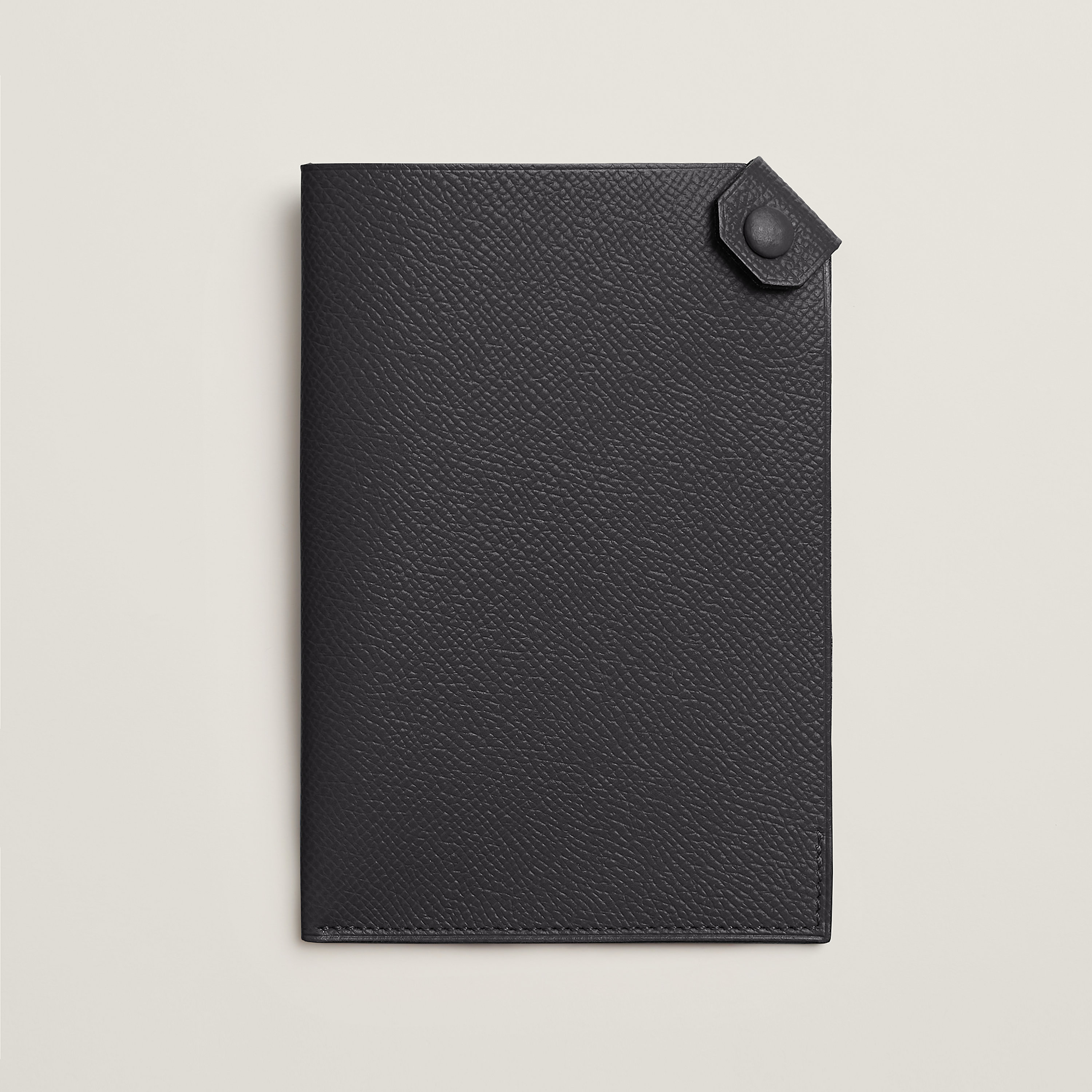 Tarmac passport holder