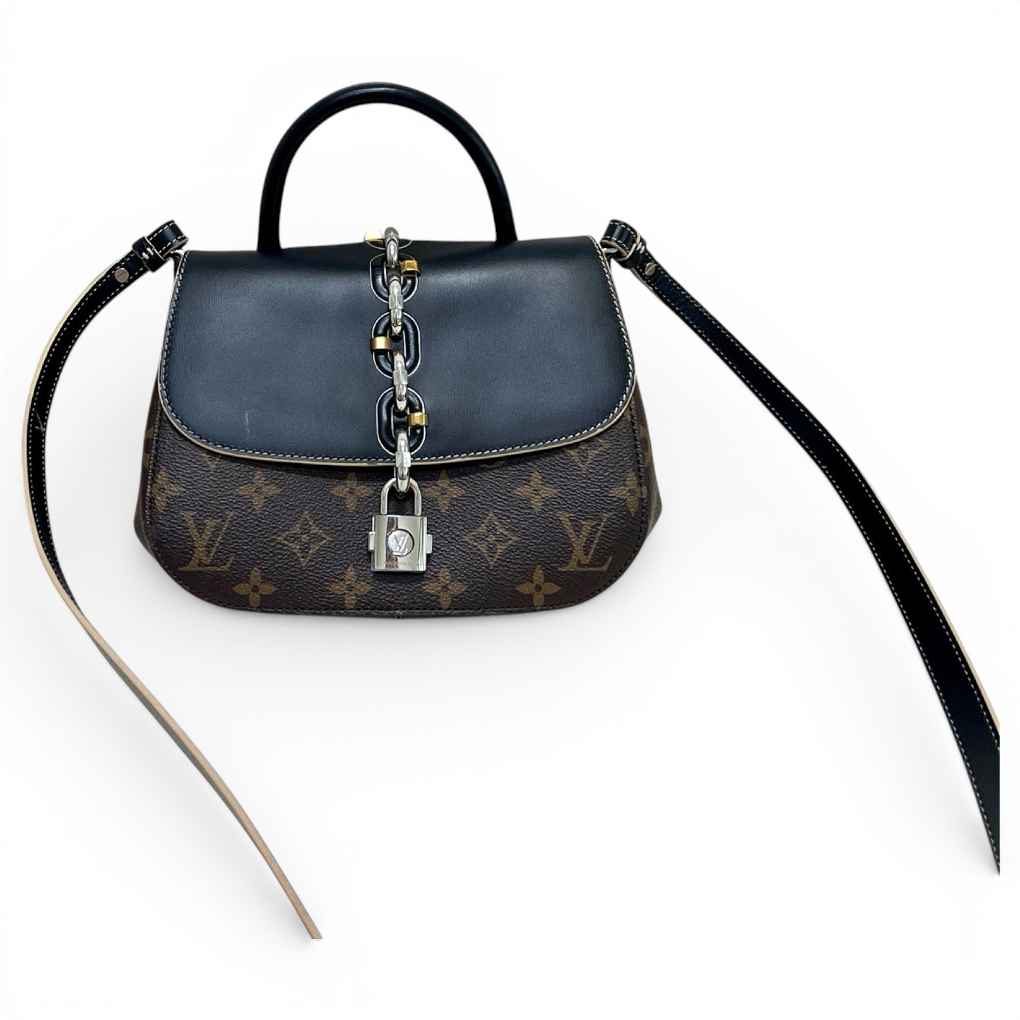 Cloth handbag