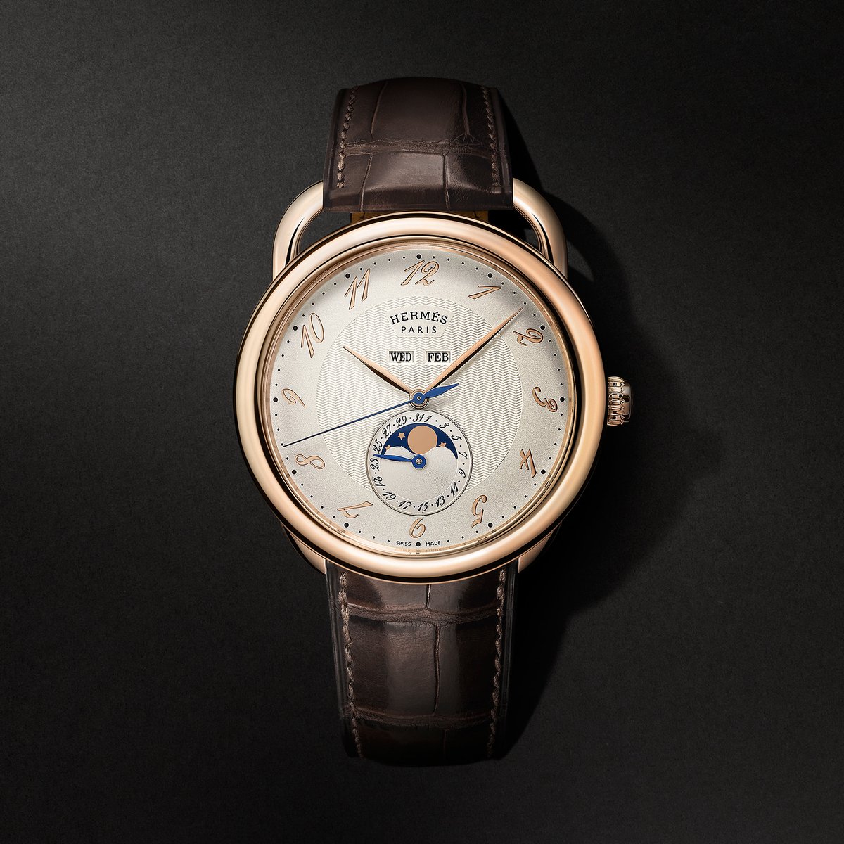Arceau Grande Lune watch, 43 mm