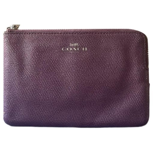 Leather clutch bag