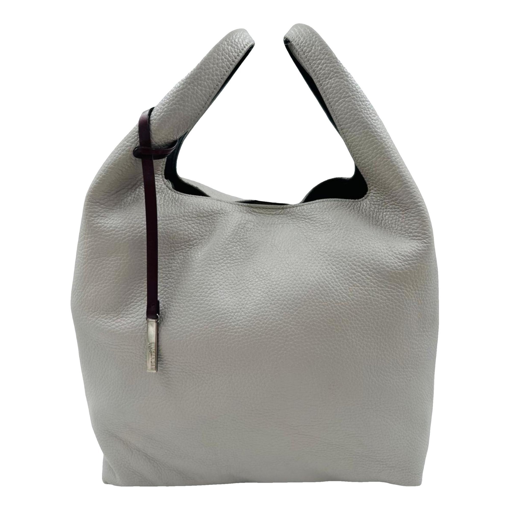 Leather tote
