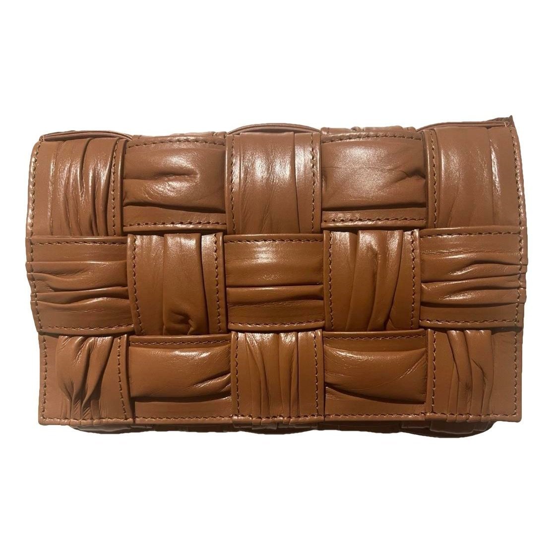 Cassette leather crossbody bag