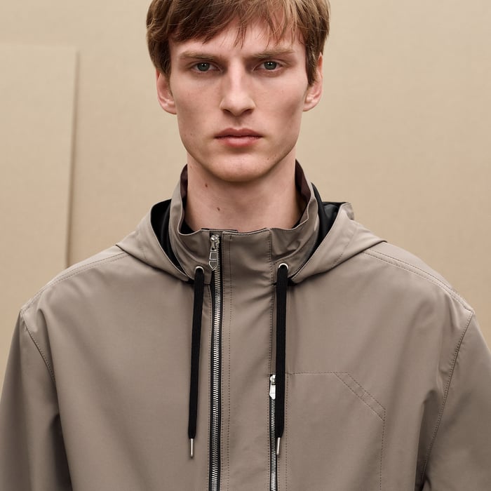 Tourbe Jacket With Foldable Hood