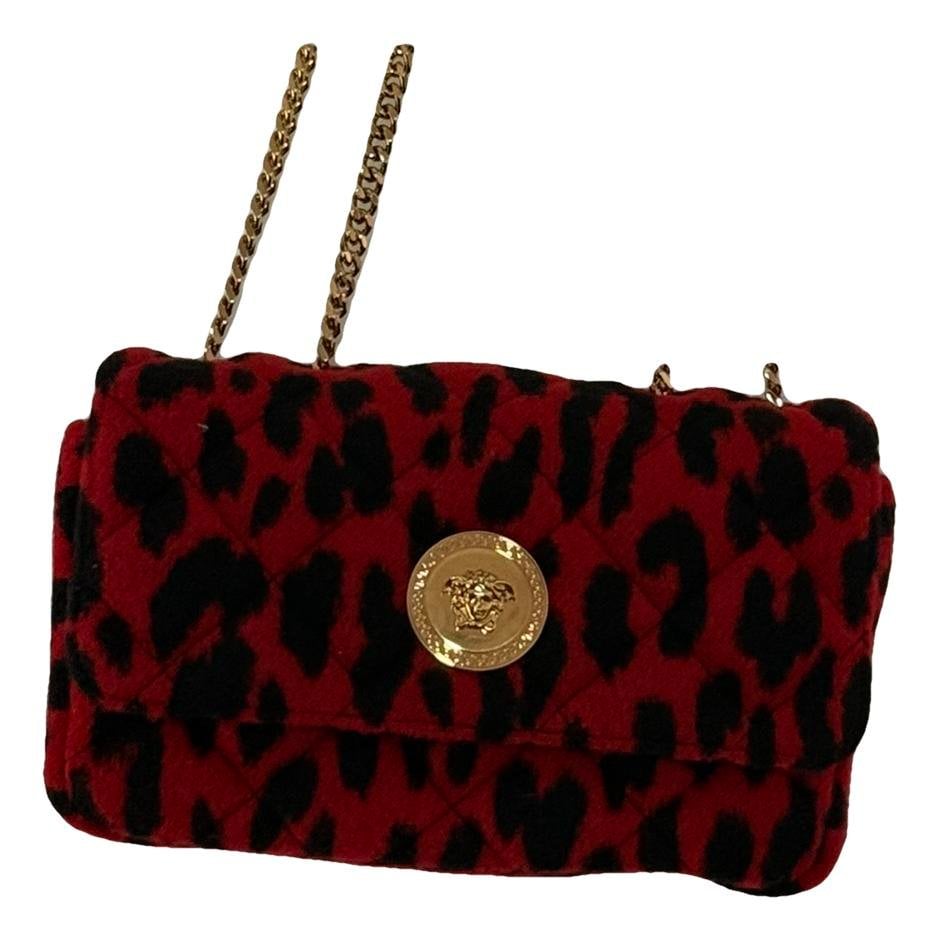 Wool clutch bag