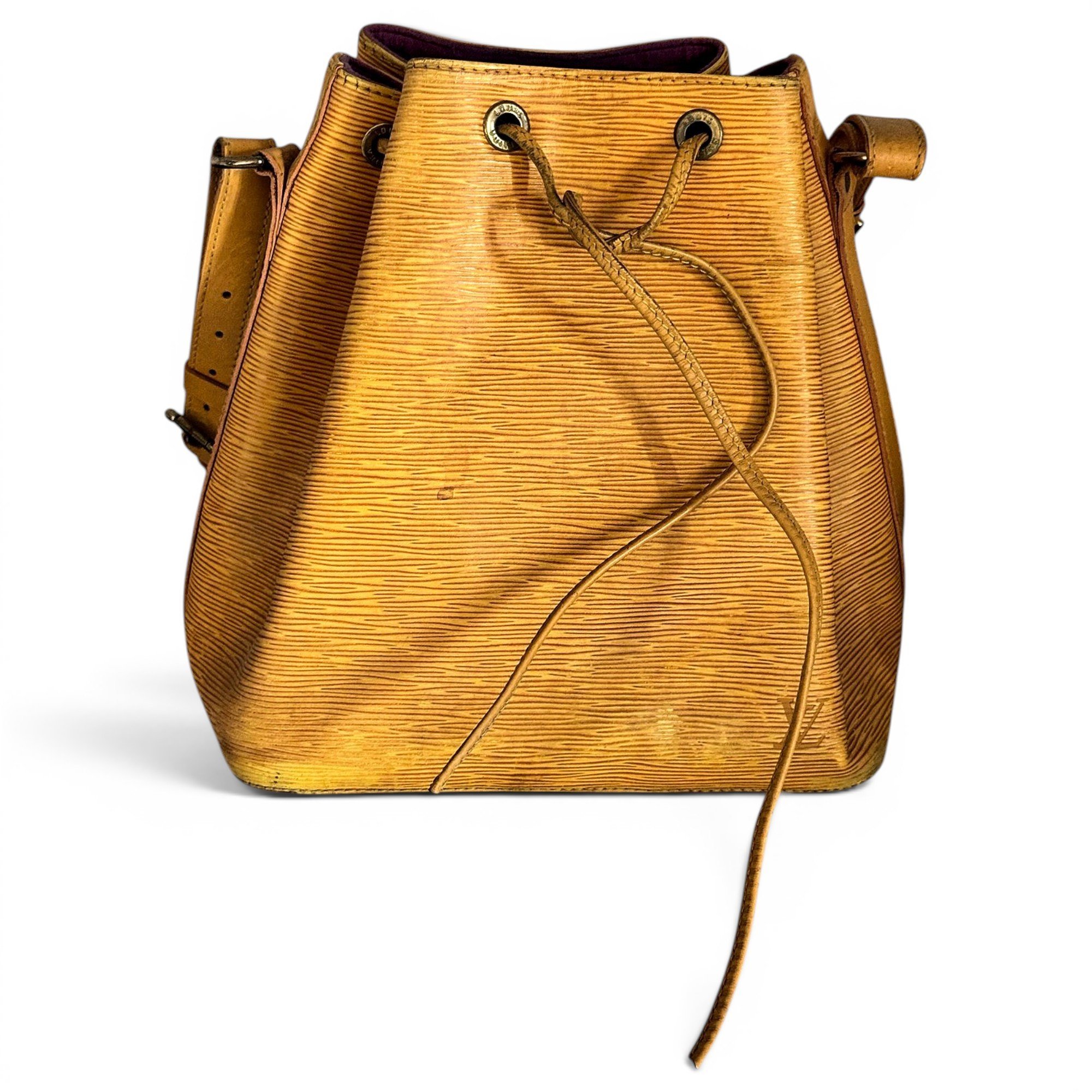 Noé leather handbag