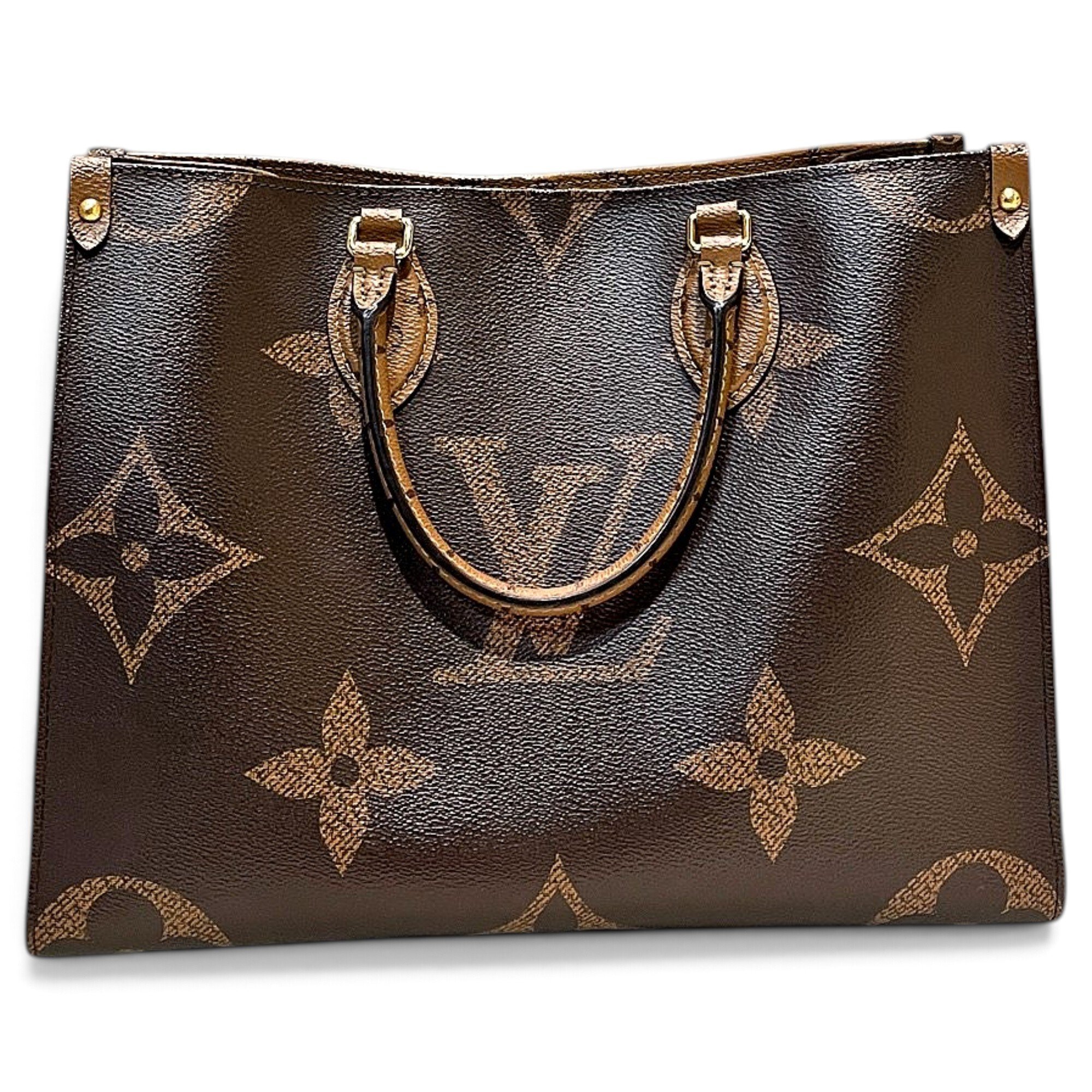Onthego leather handbag