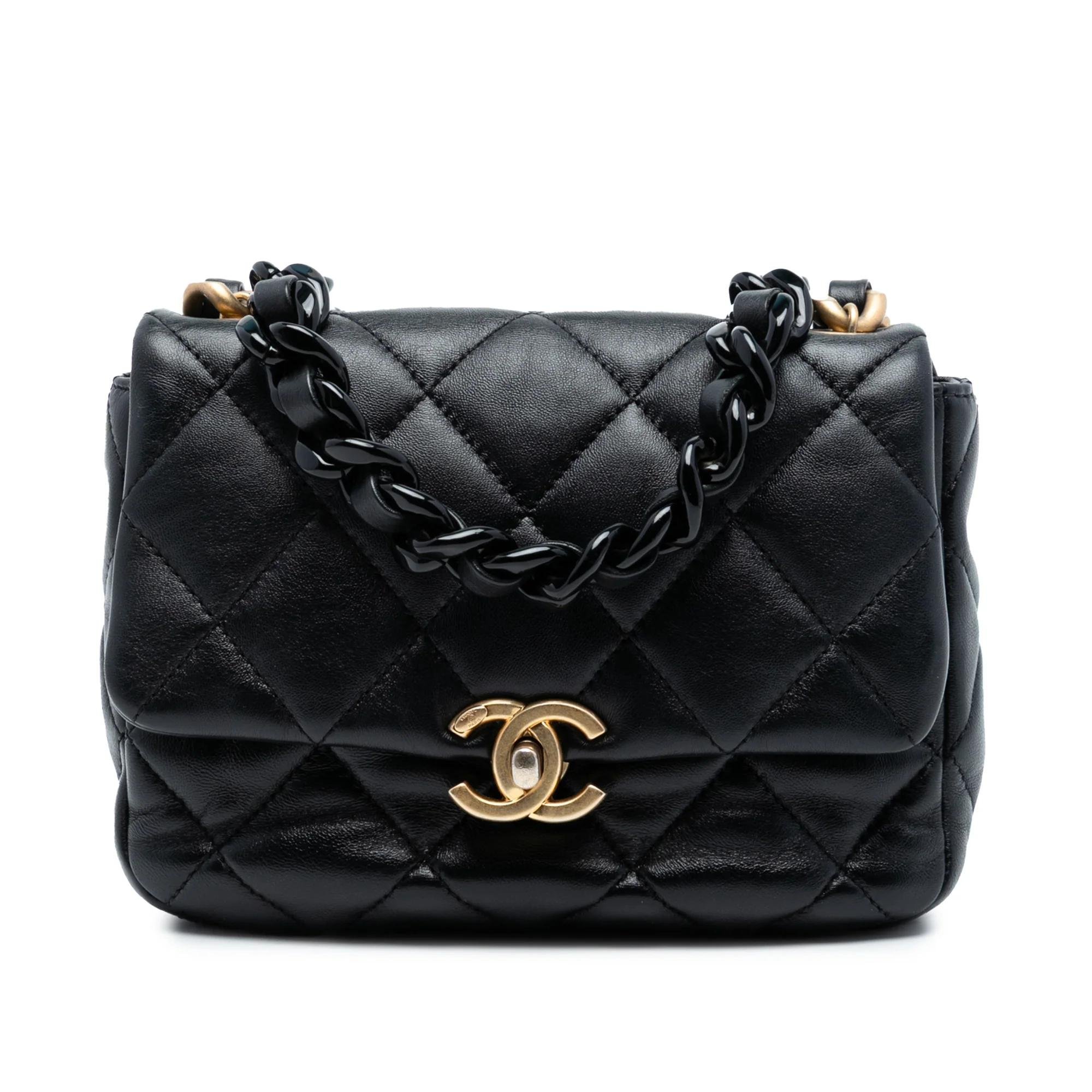 Chanel Timeless/Classique leather crossbody bag