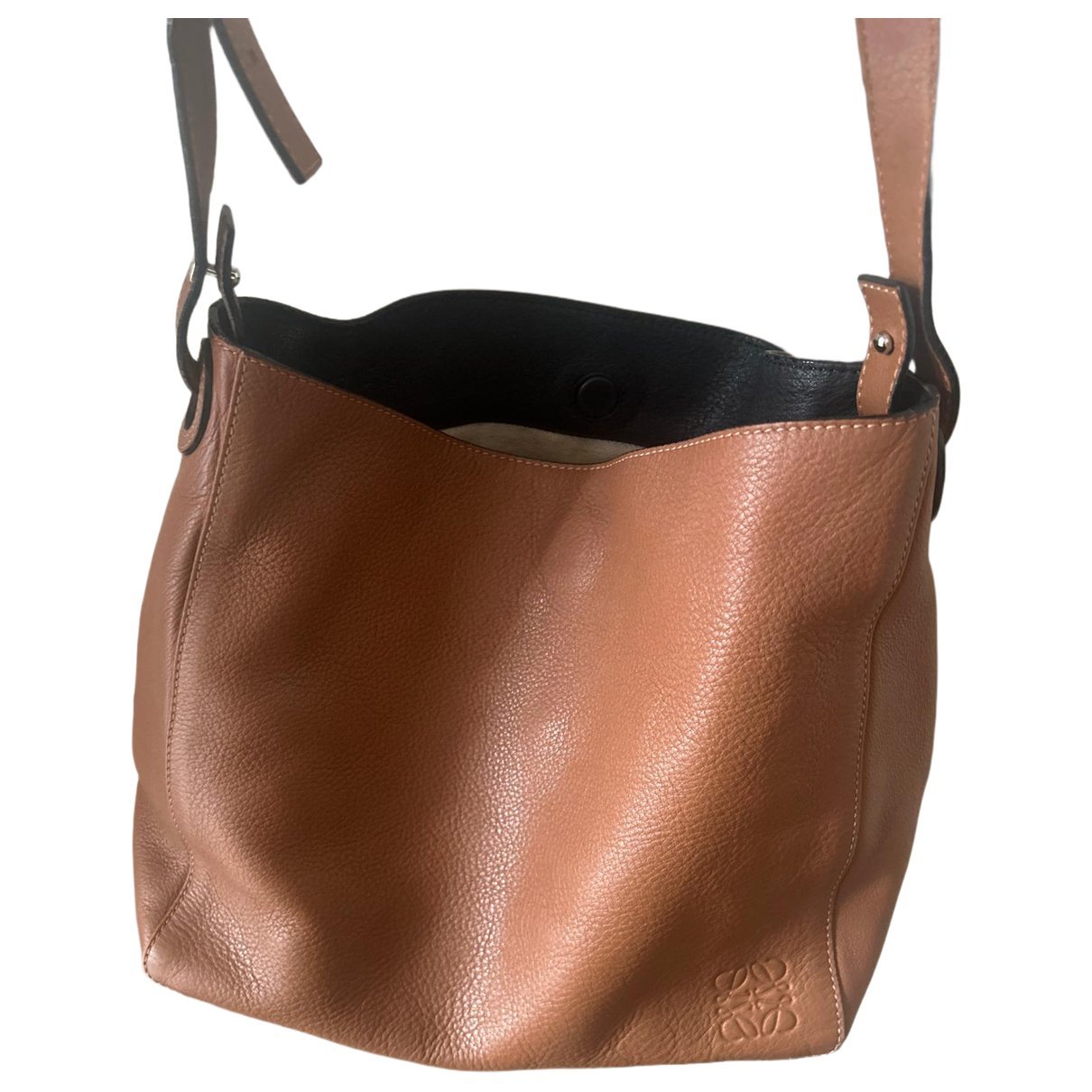 Leather crossbody bag
