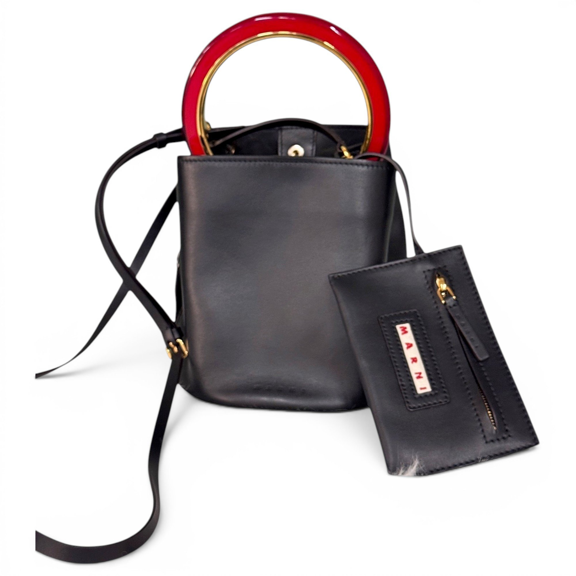 Leather handbag