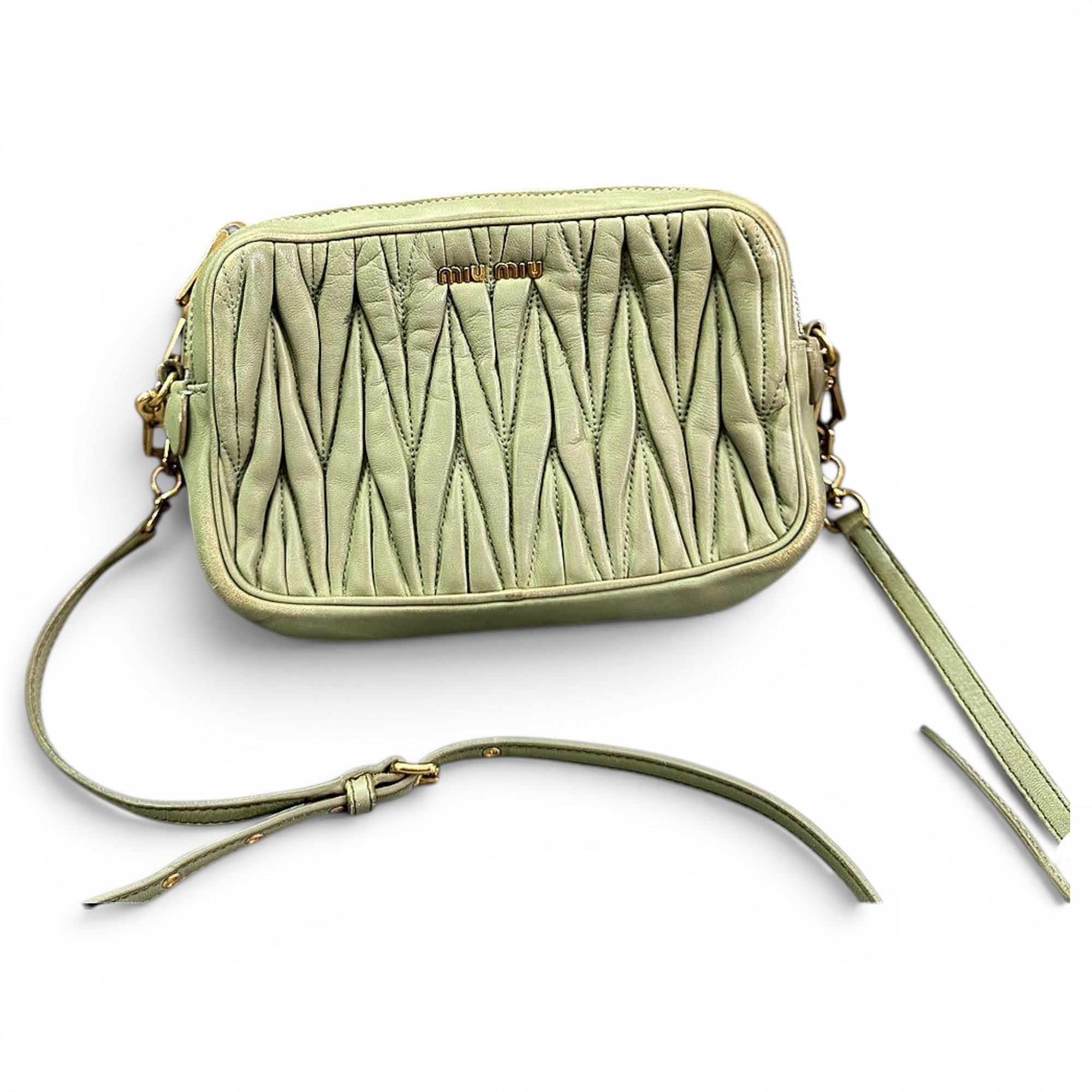 Matelassé leather crossbody bag